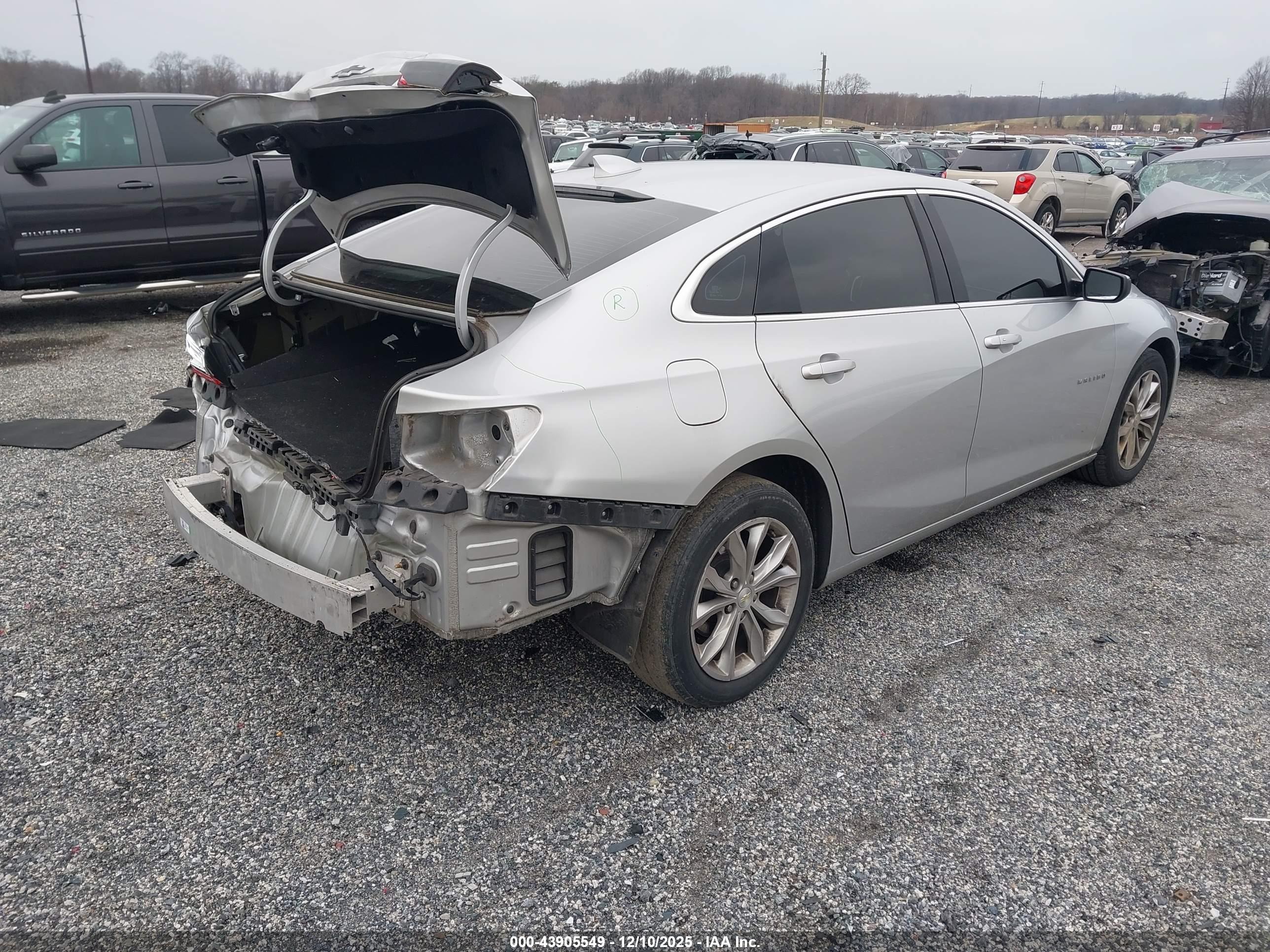 CHEVROLET MALIBU image 4