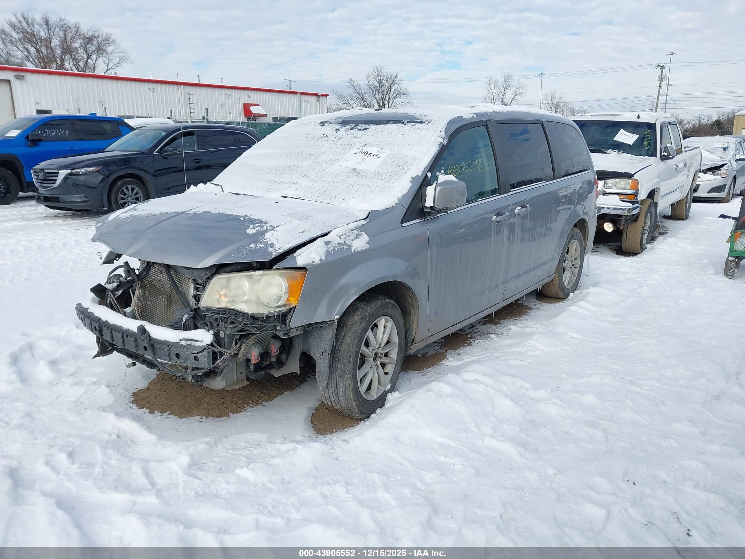 DODGE GRAND image 2