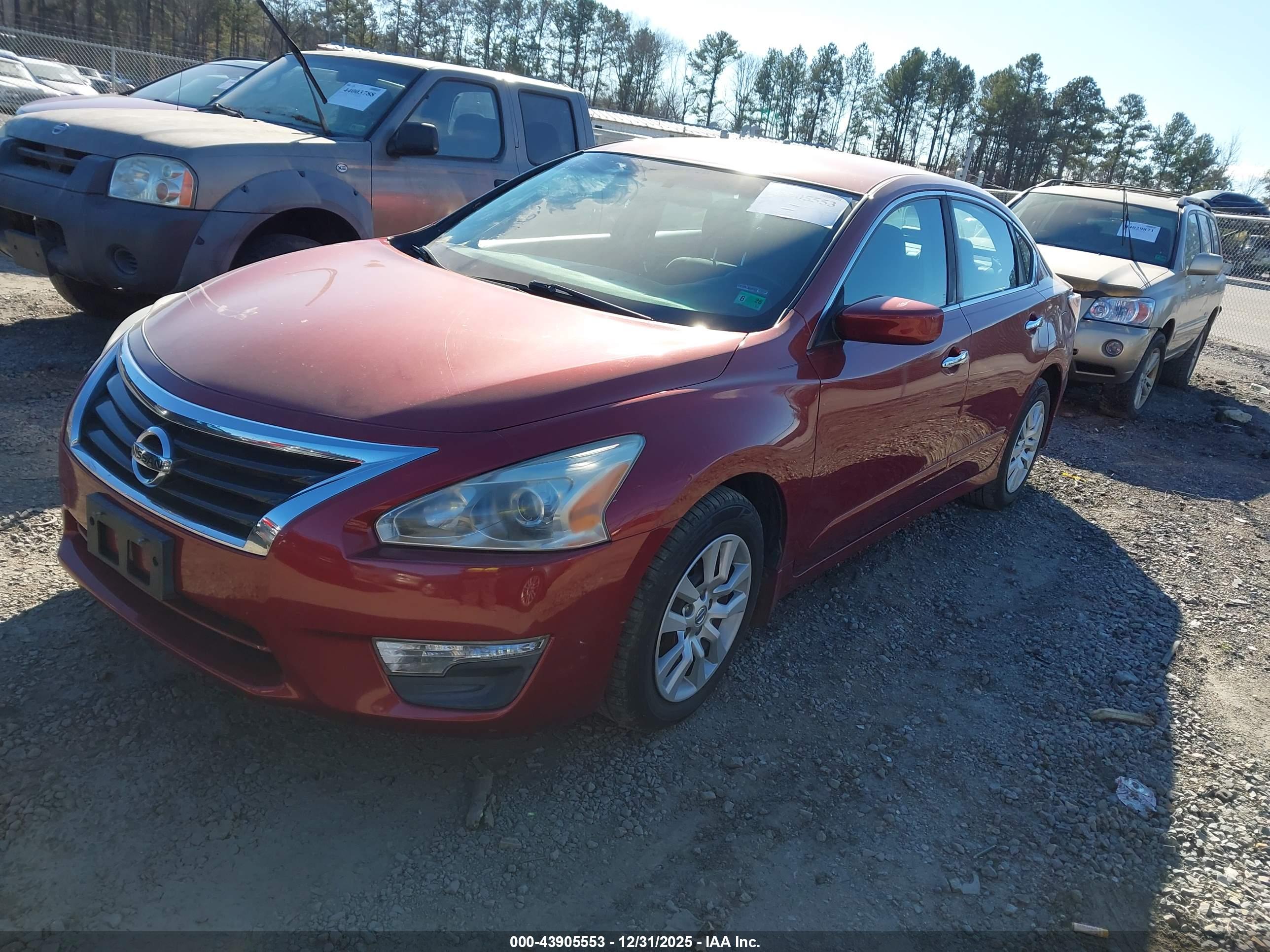 NISSAN ALTIMA image 2