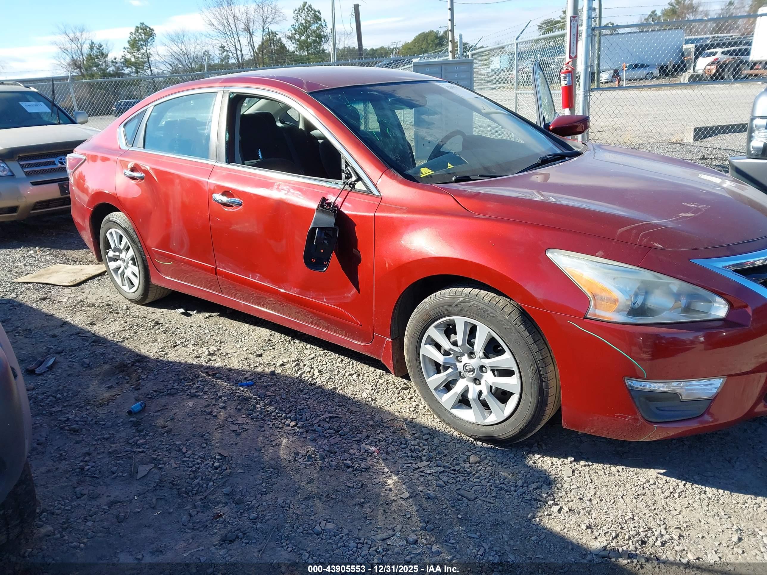 NISSAN ALTIMA image 6