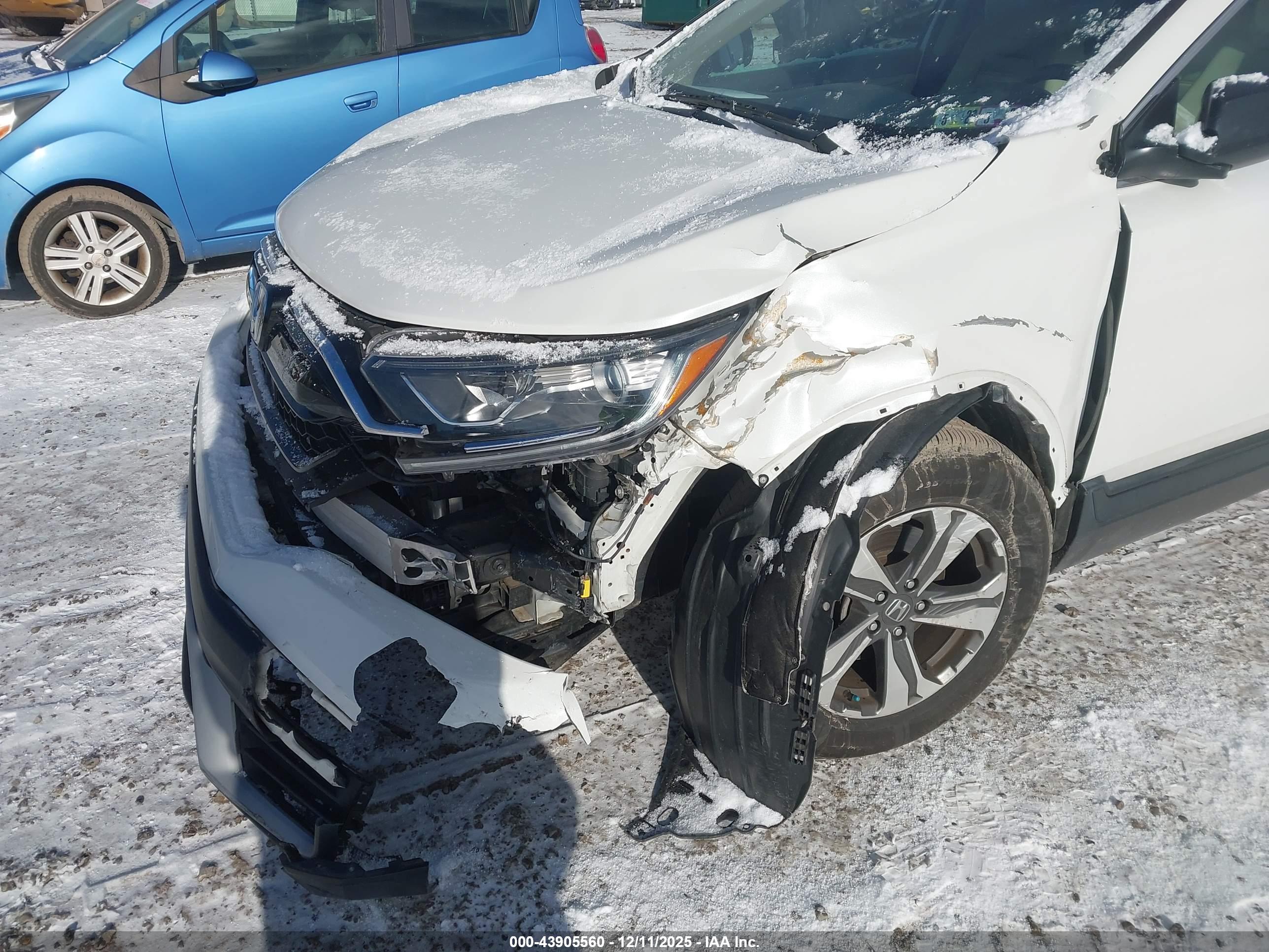 HONDA CR-V image 6