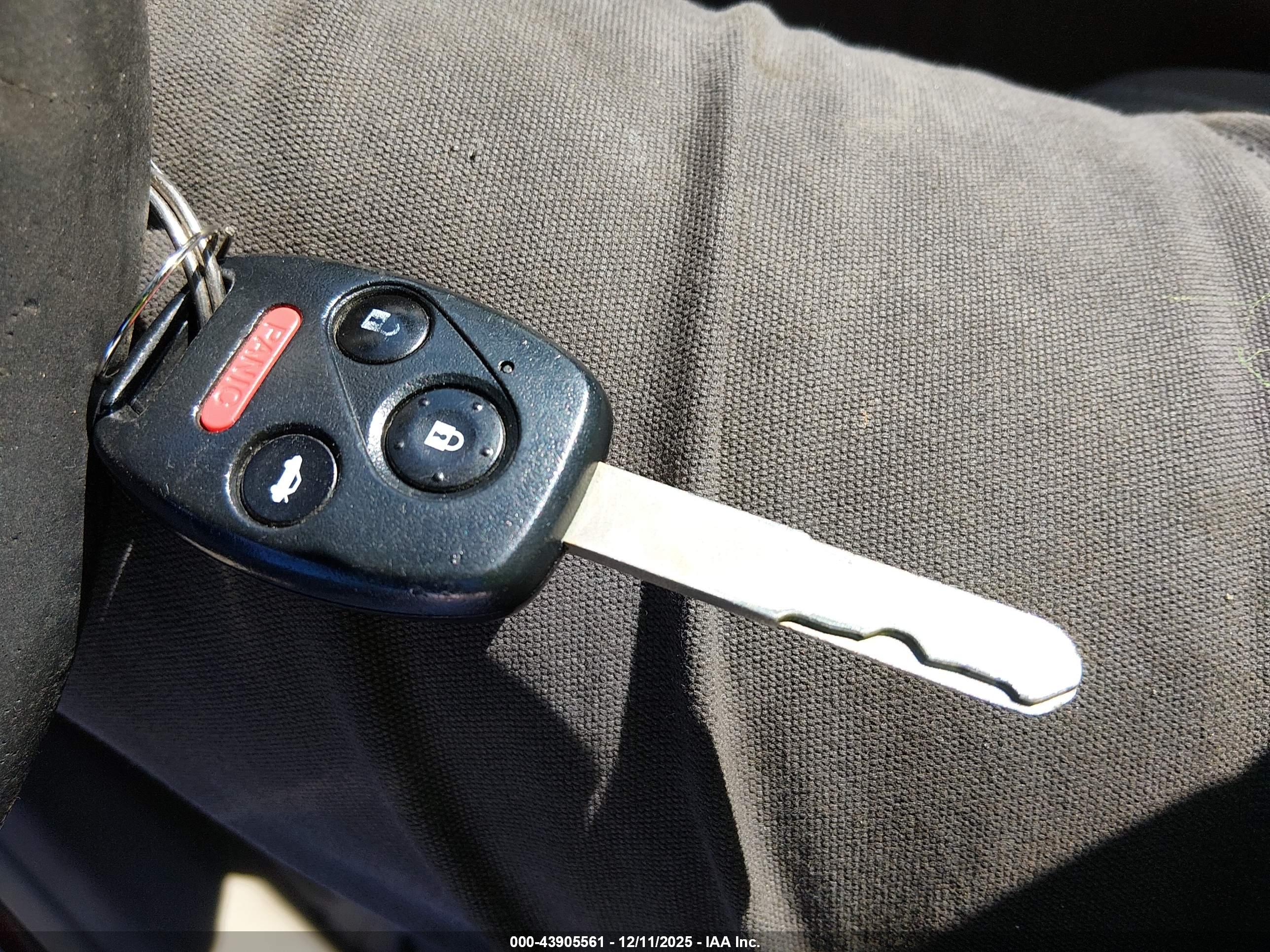 HONDA CIVIC image 11