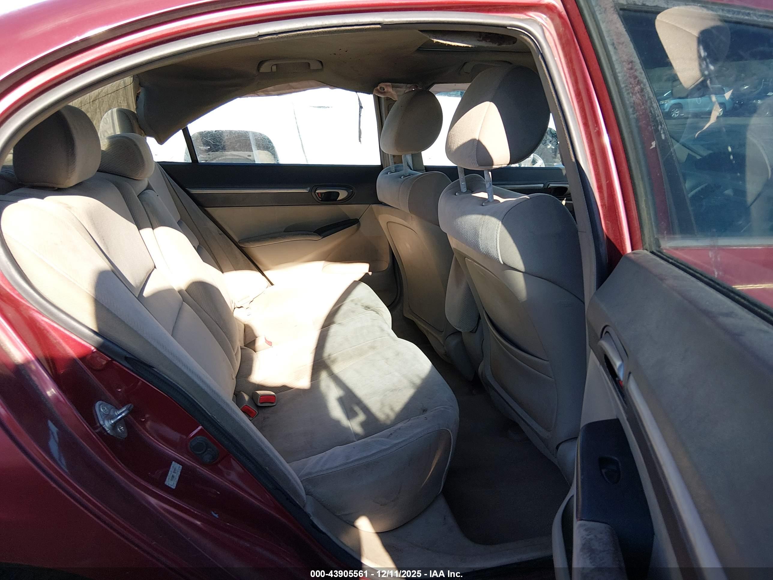 HONDA CIVIC image 8