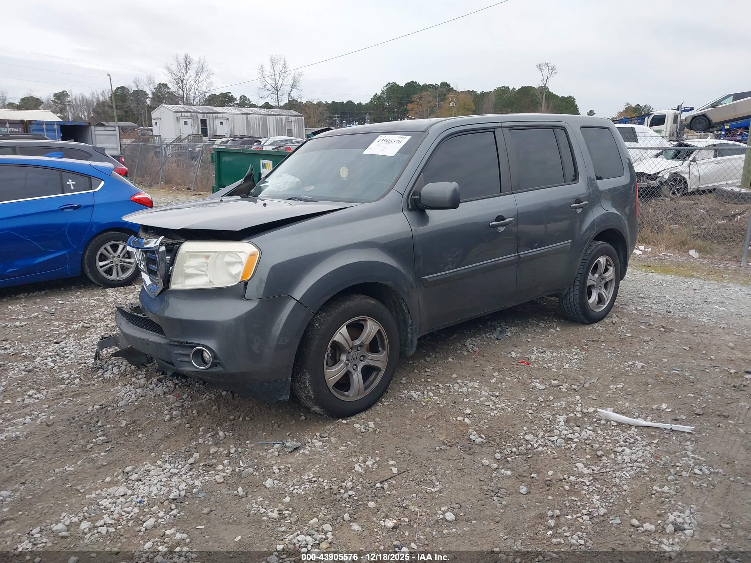 HONDA PILOT image 2