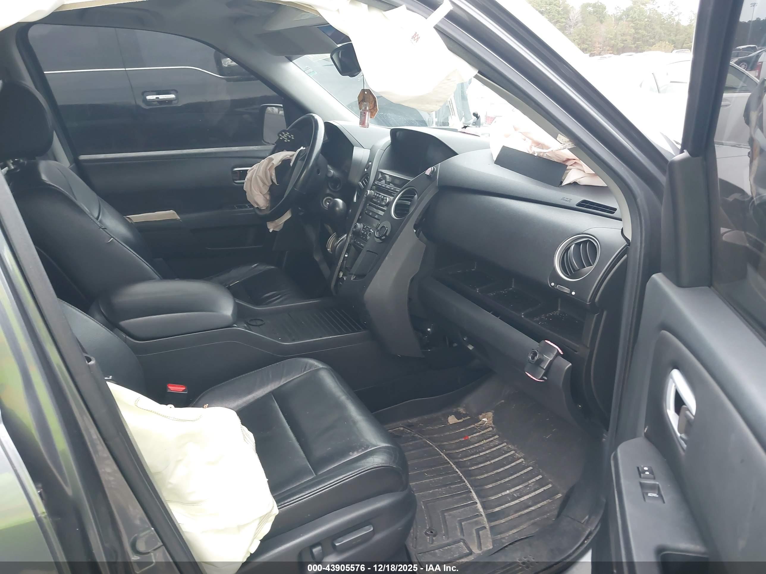 HONDA PILOT image 5