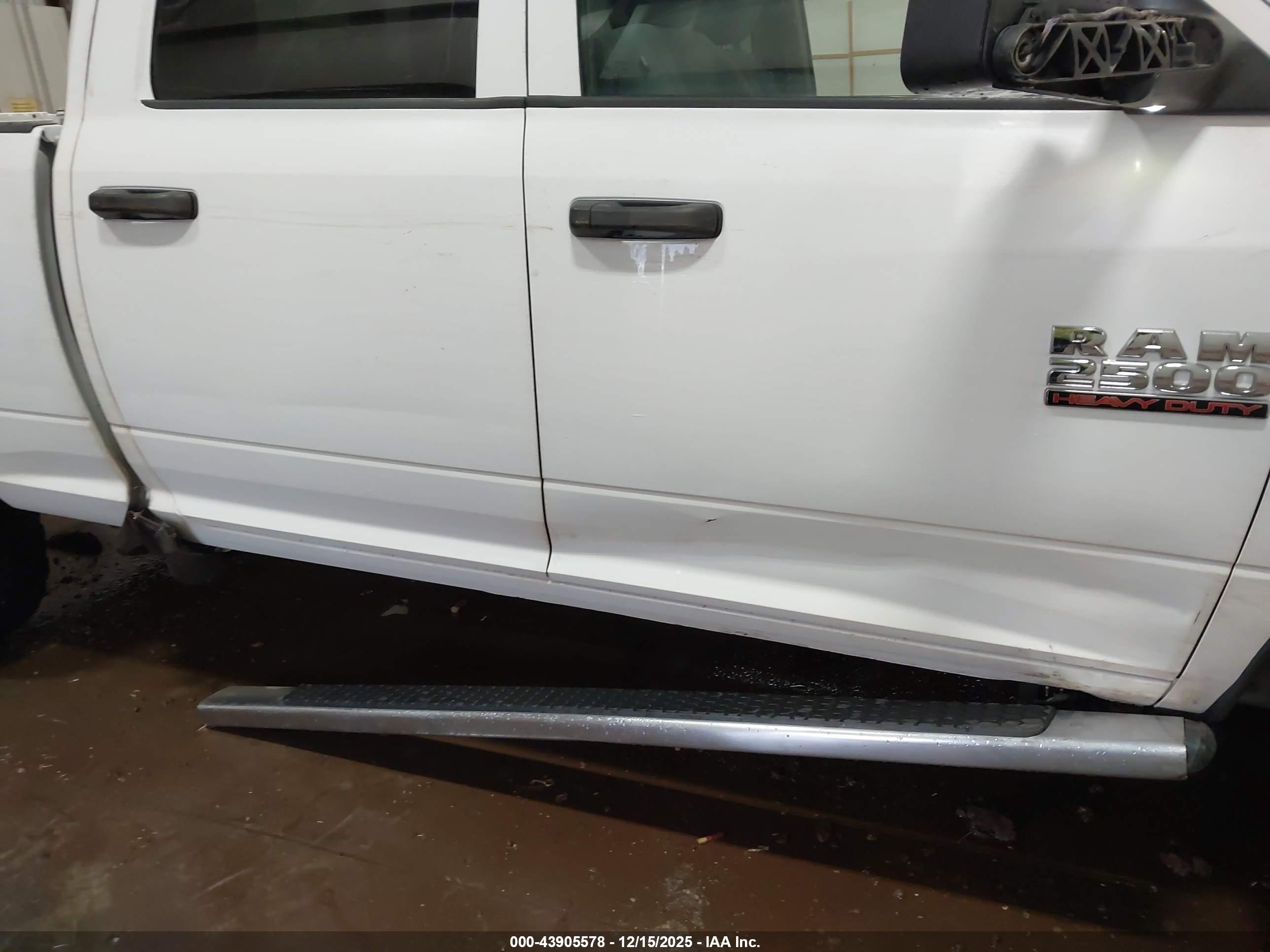 RAM 2500 image 6
