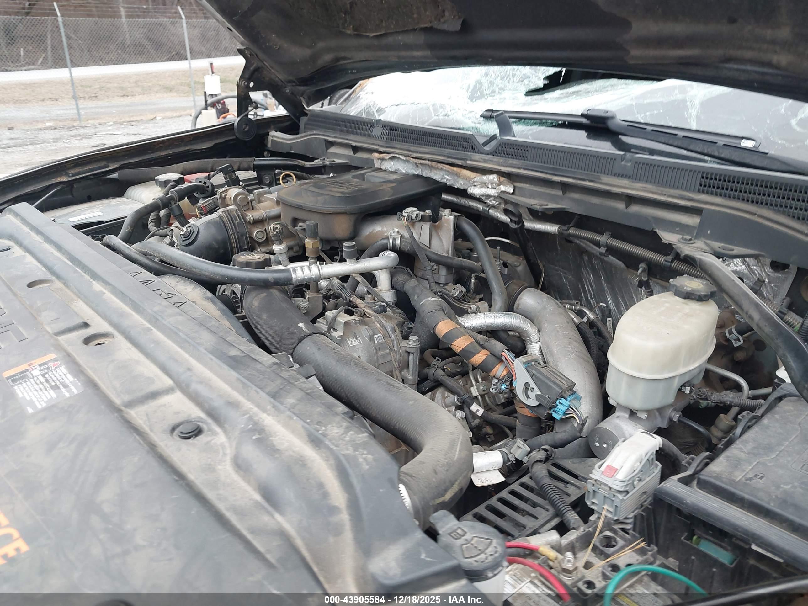 GMC SIERRA image 10