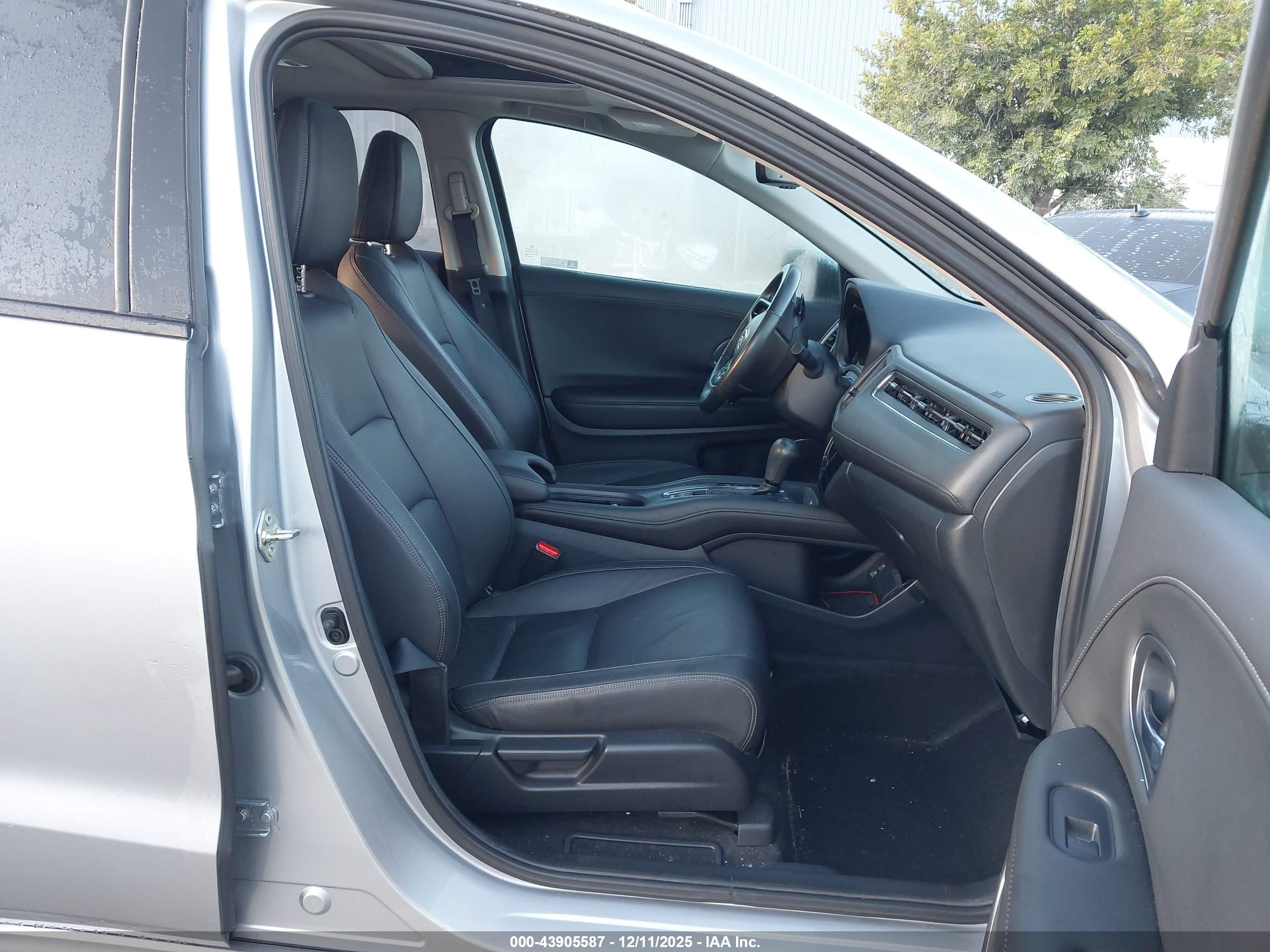HONDA HR-V image 5