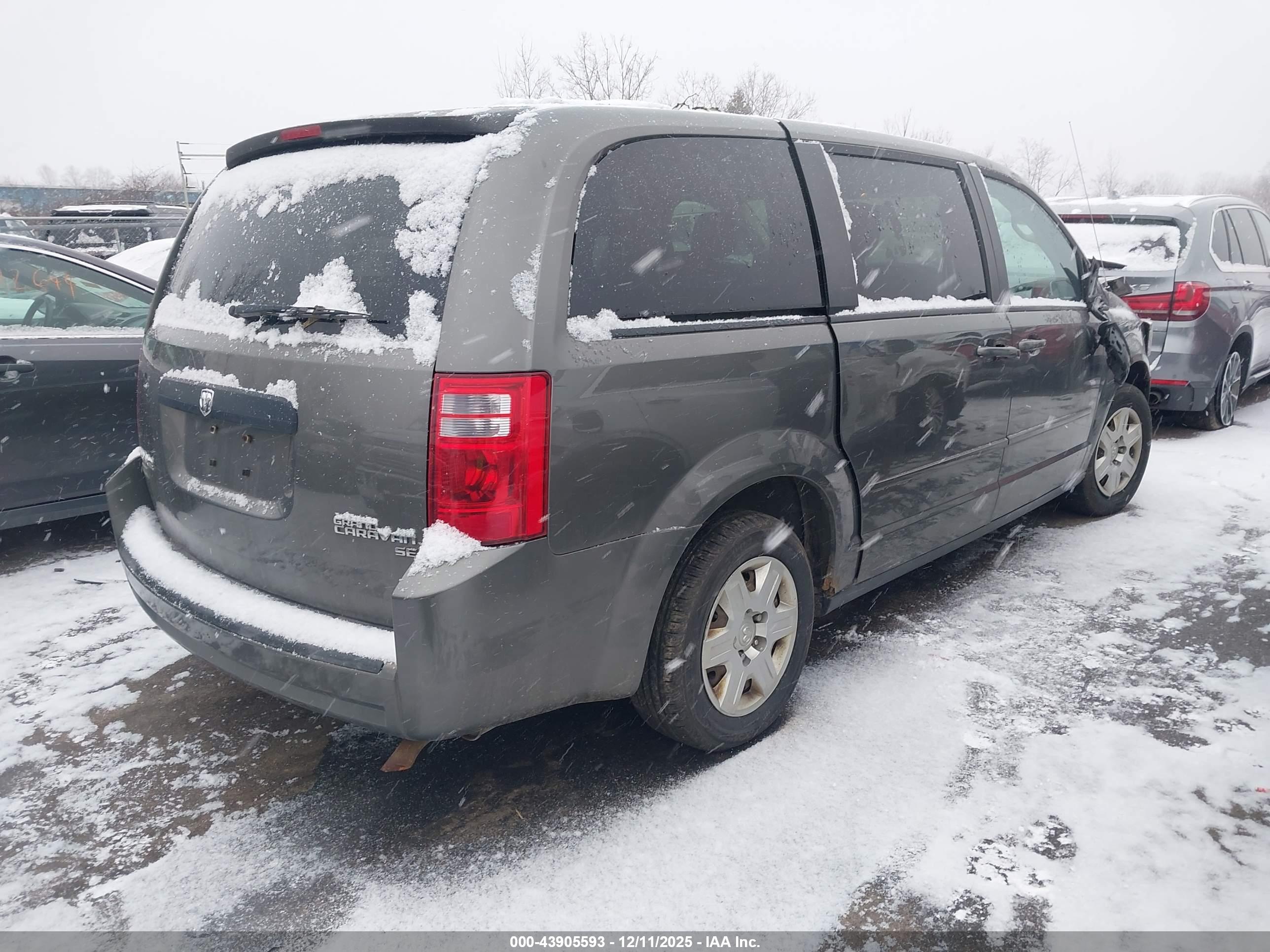 DODGE GRAND image 4