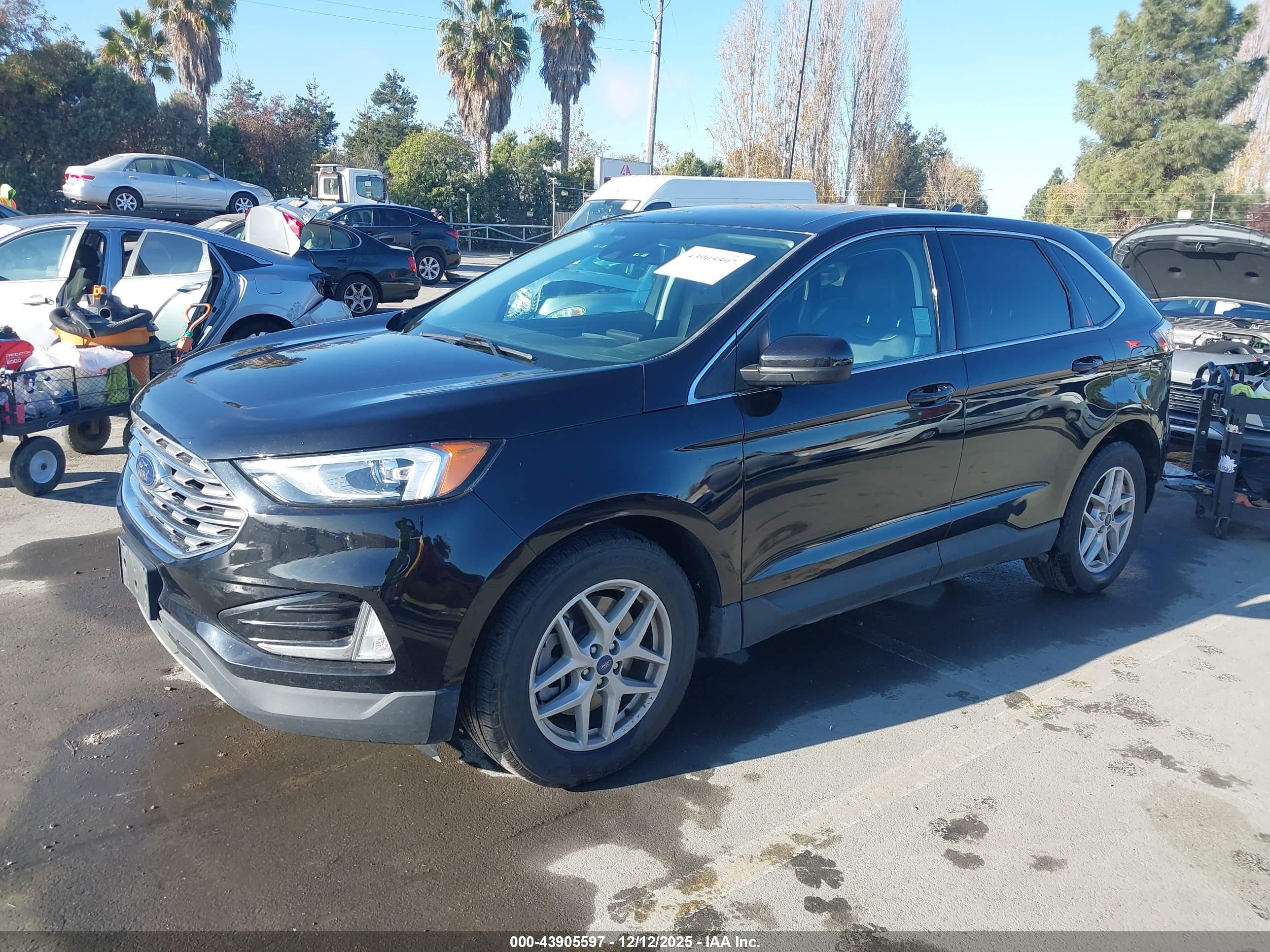 FORD EDGE image 2