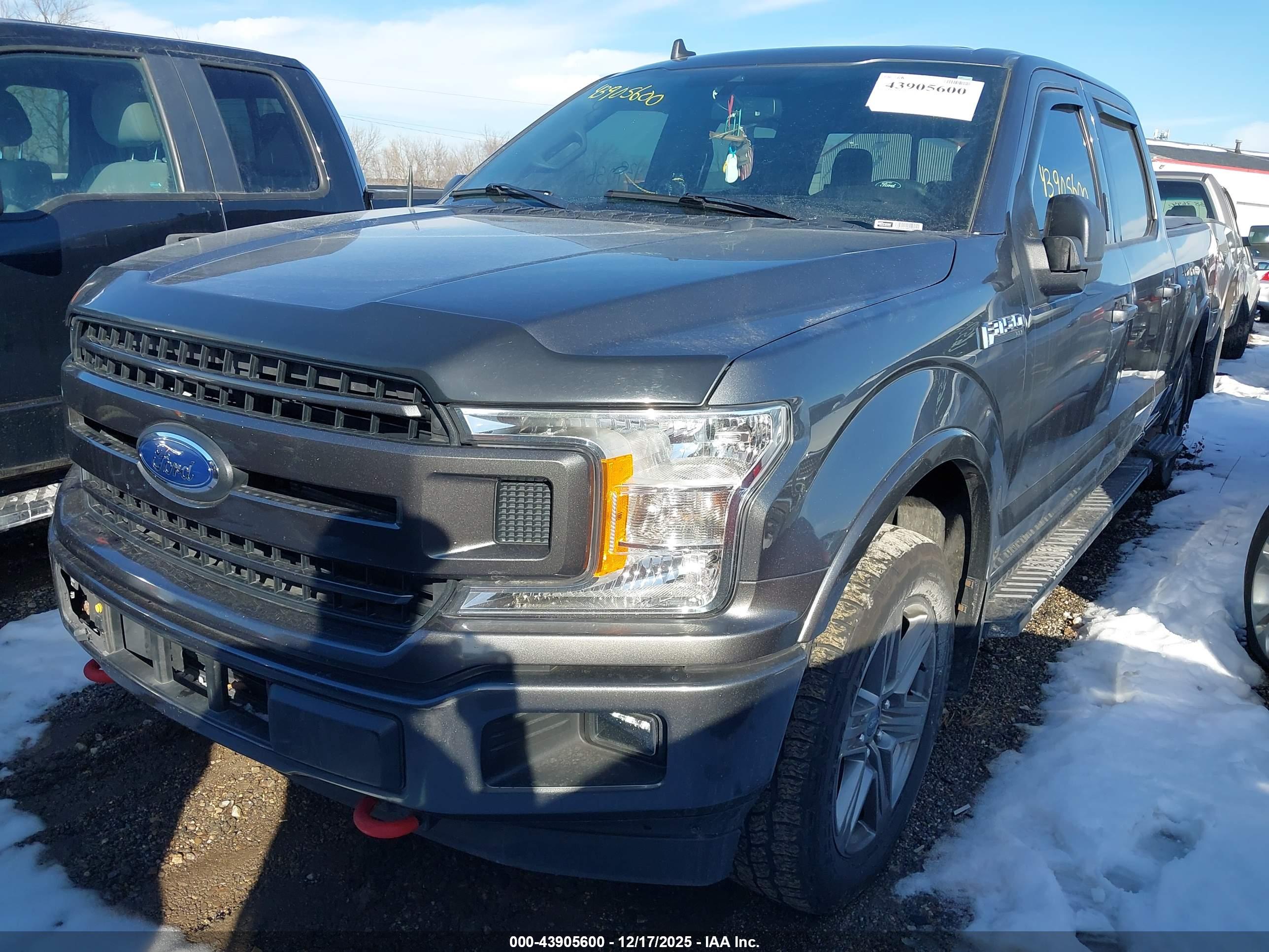 FORD F-150 image 2