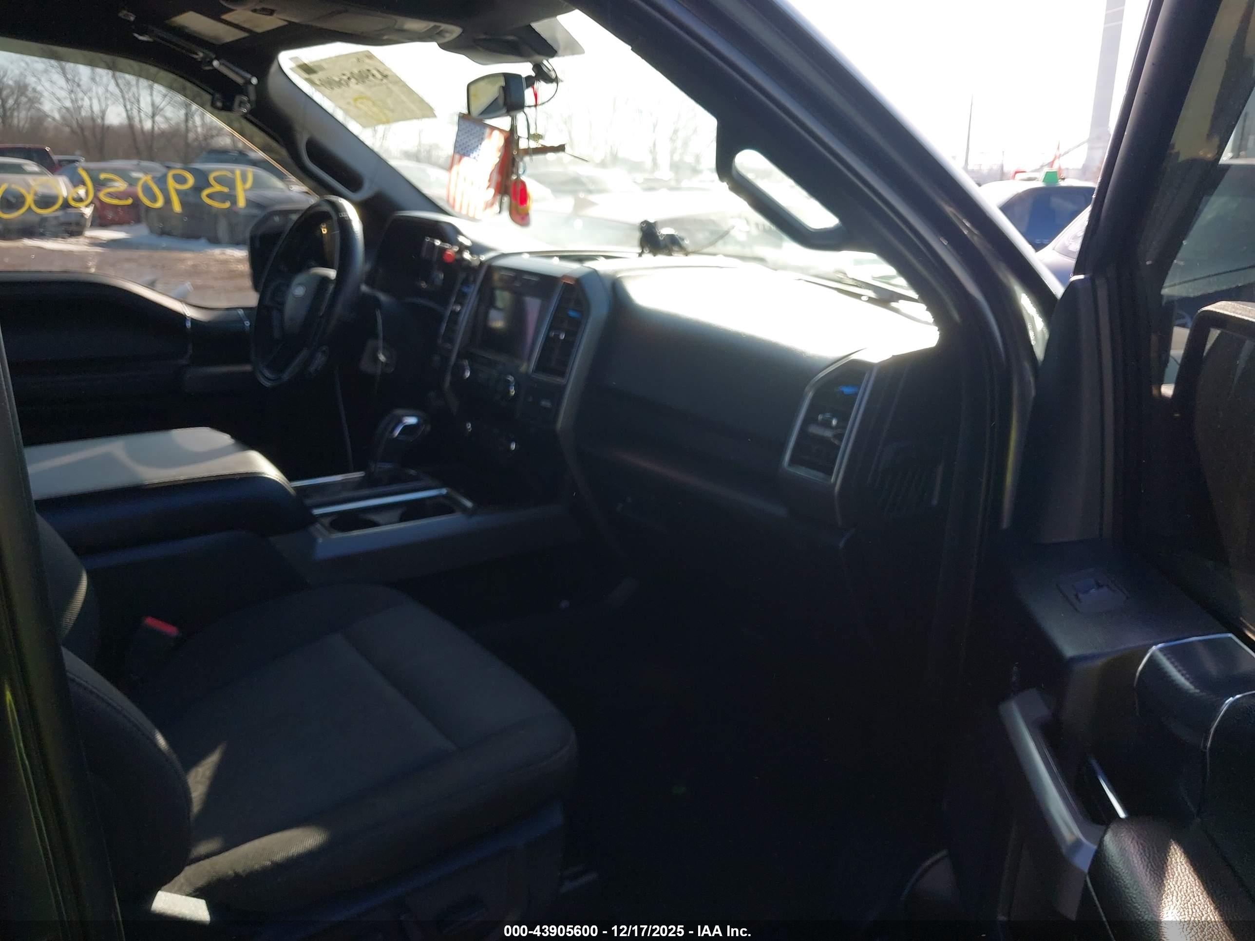 FORD F-150 image 5