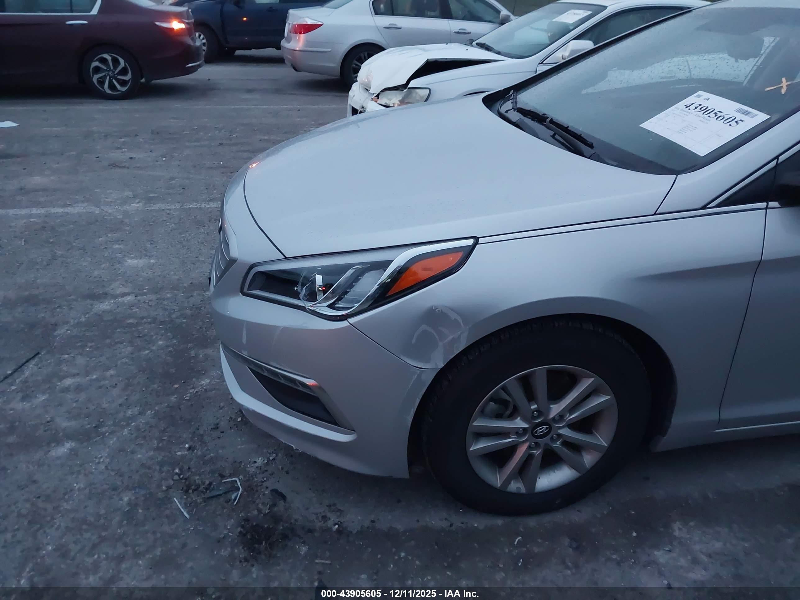 HYUNDAI SONATA image 6