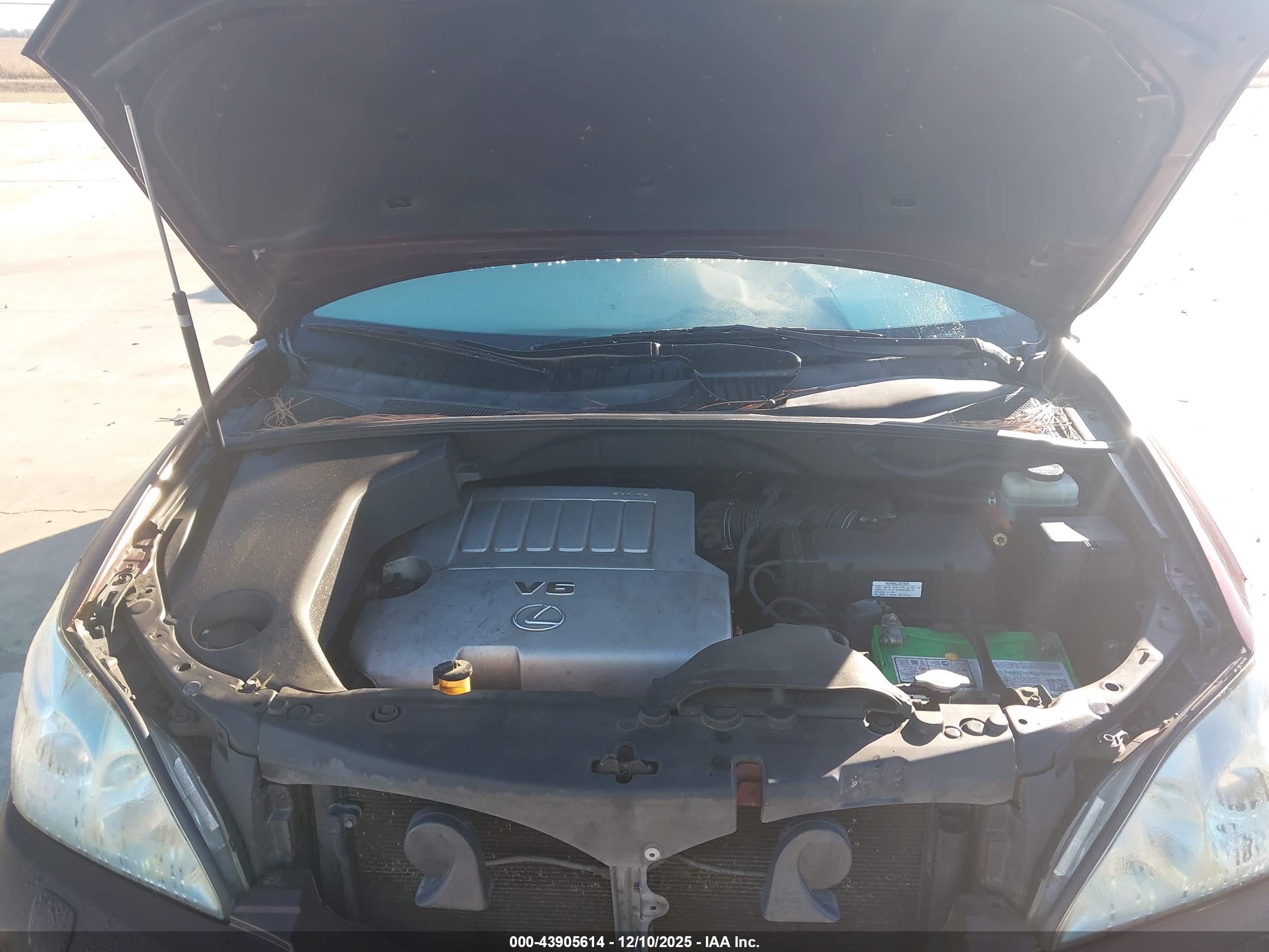 LEXUS RX image 10