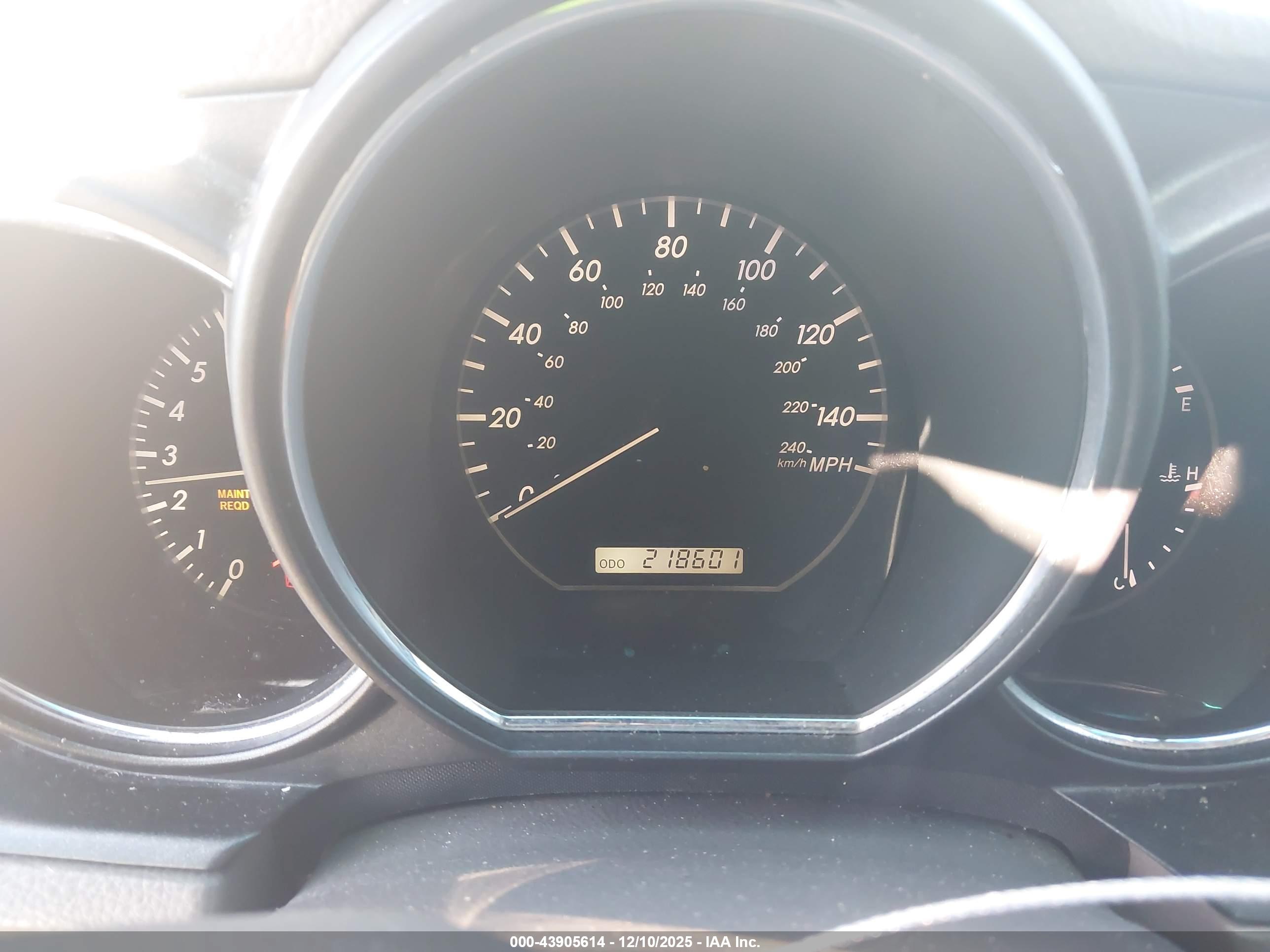 LEXUS RX image 7