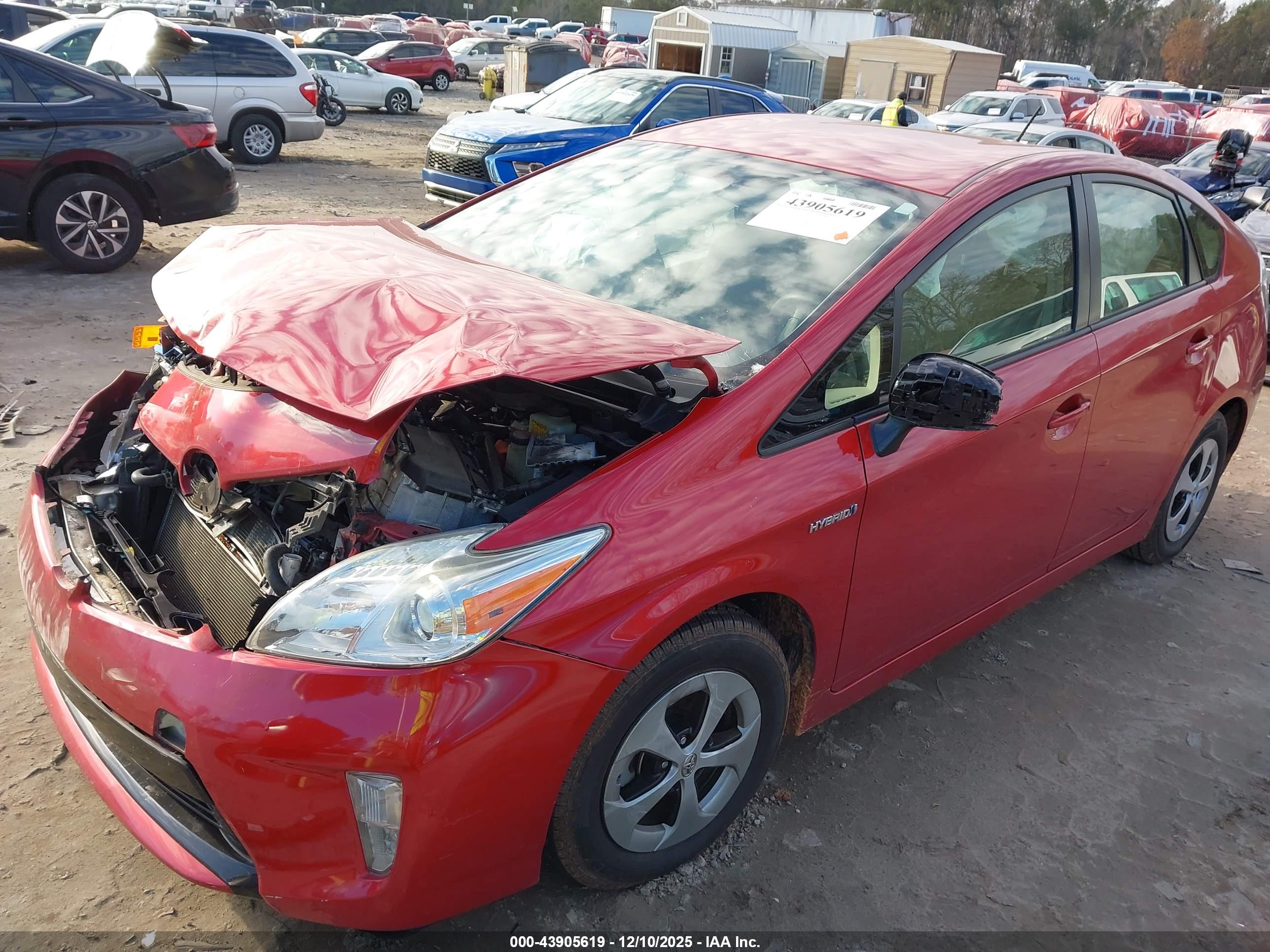 TOYOTA PRIUS image 2