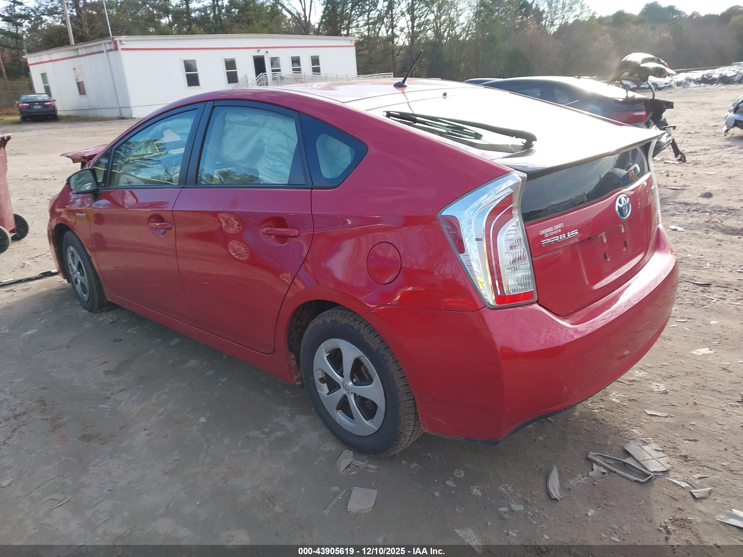 TOYOTA PRIUS image 3
