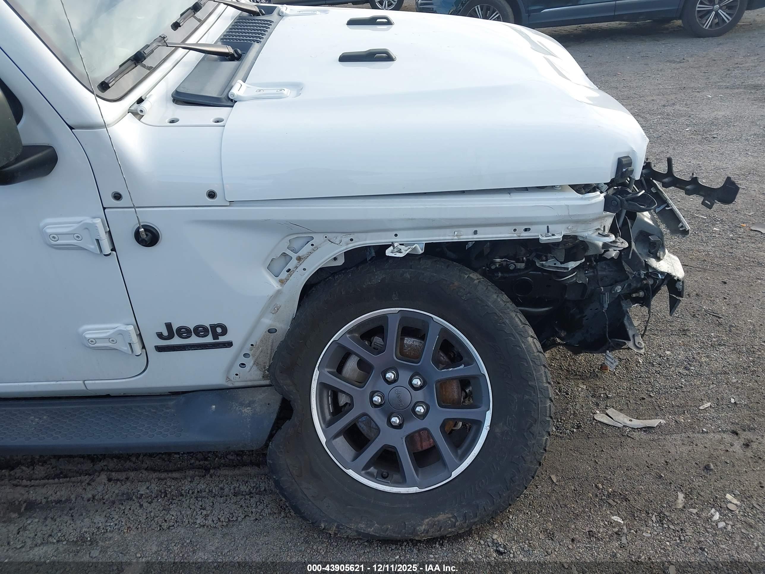 JEEP WRANGLER image 6