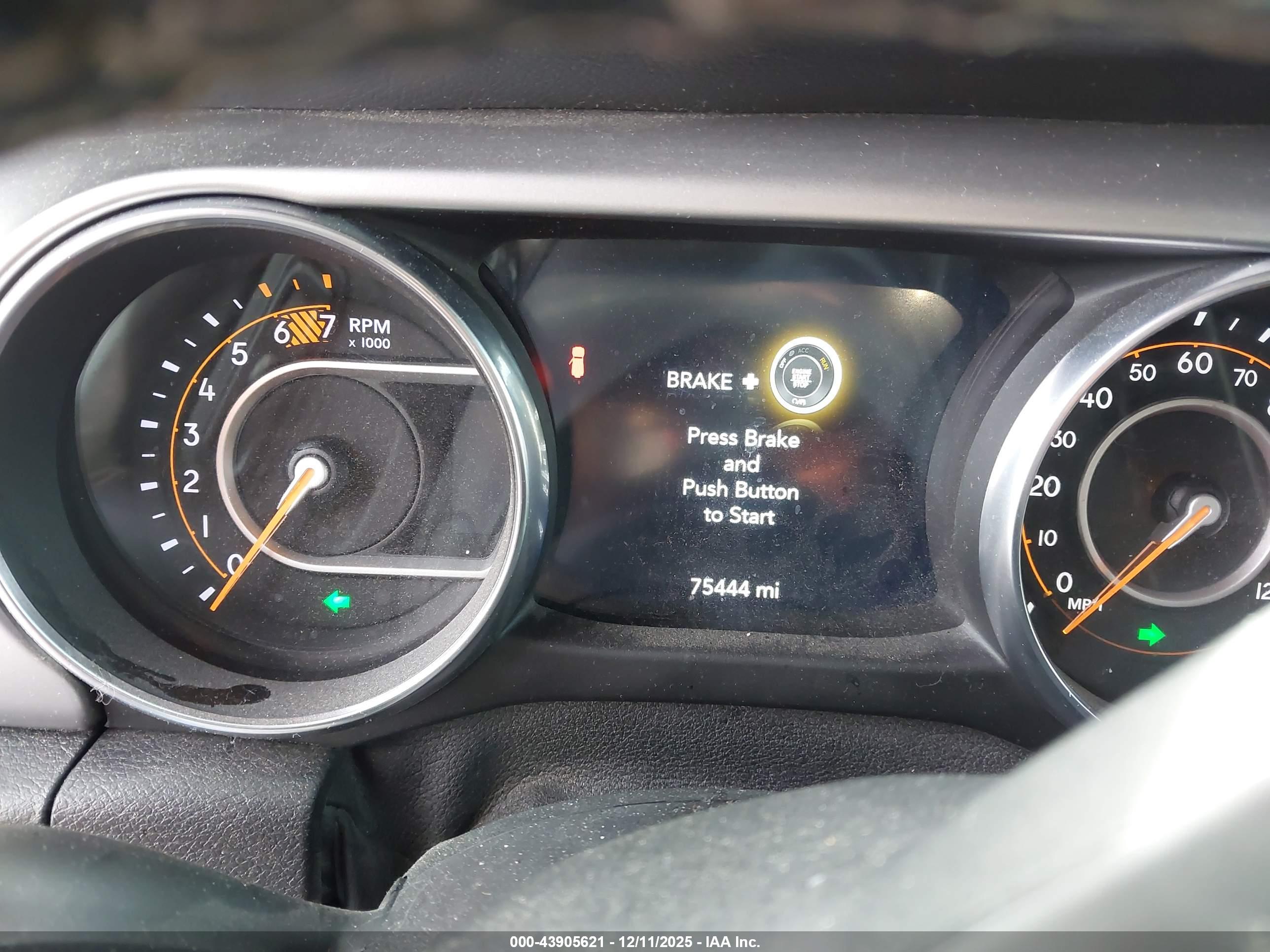 JEEP WRANGLER image 7