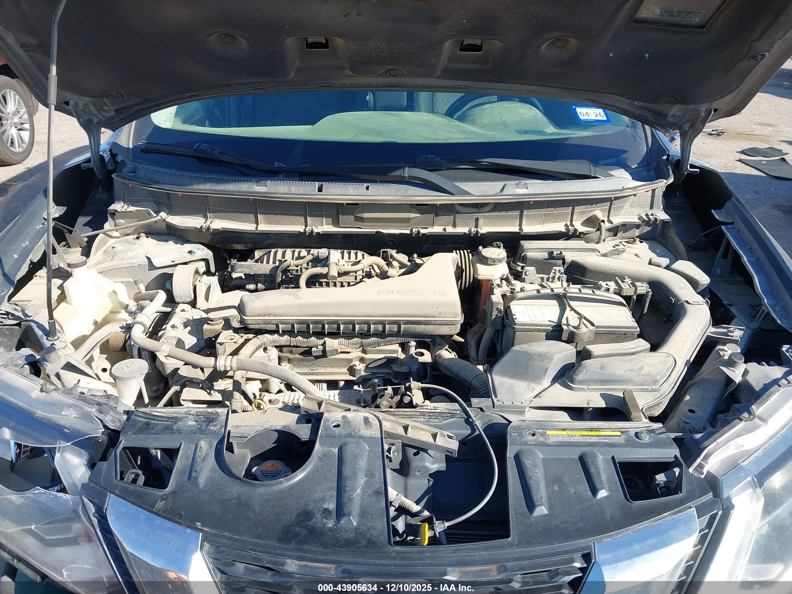 NISSAN ROGUE image 10