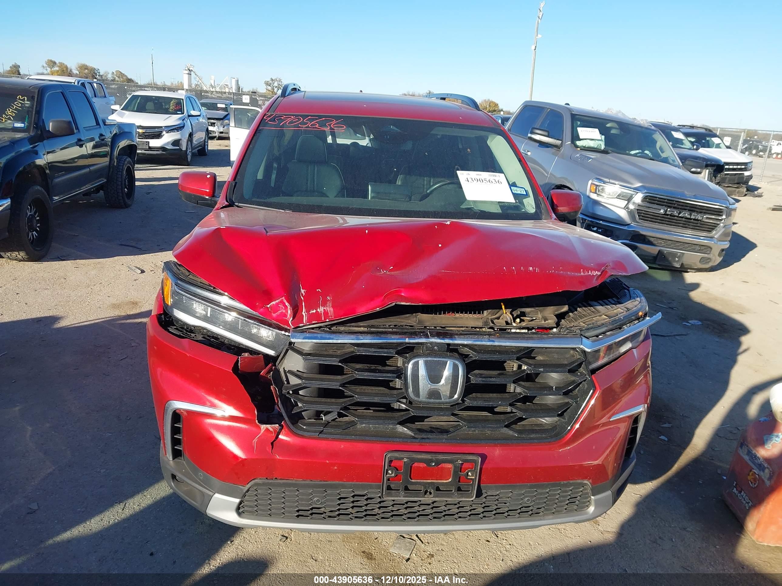 HONDA PILOT image 6