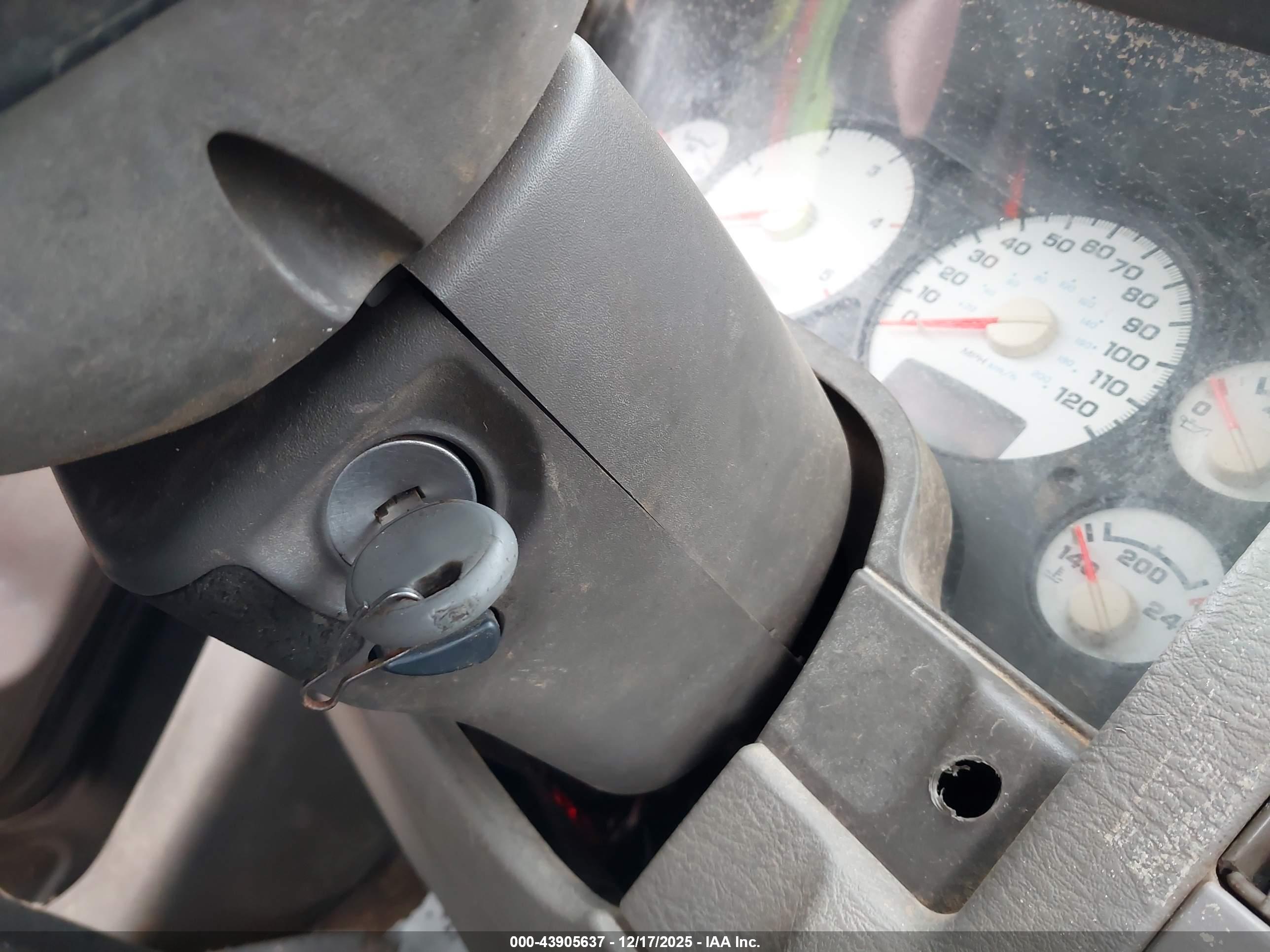 DODGE RAM image 11