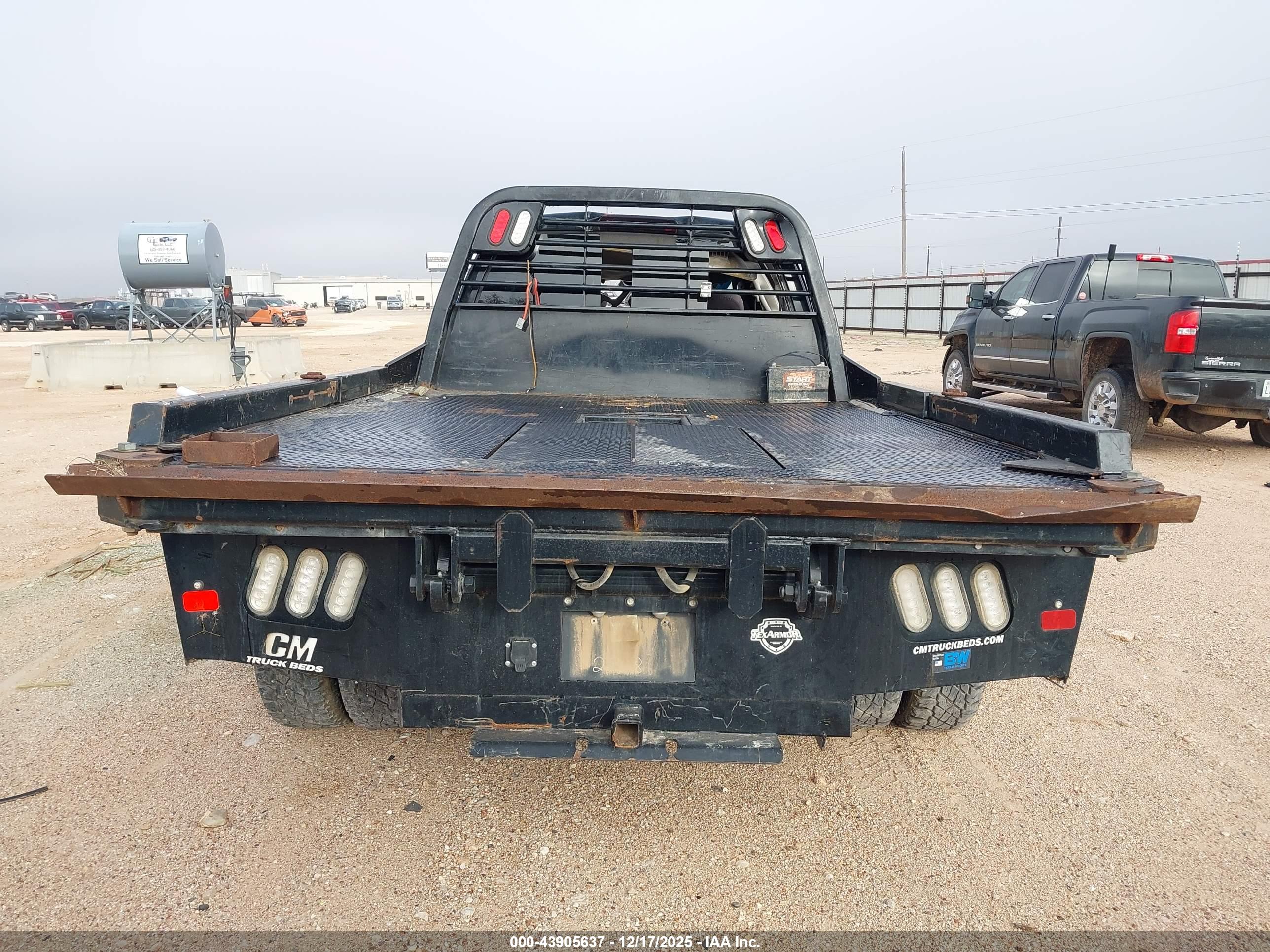 DODGE RAM image 8