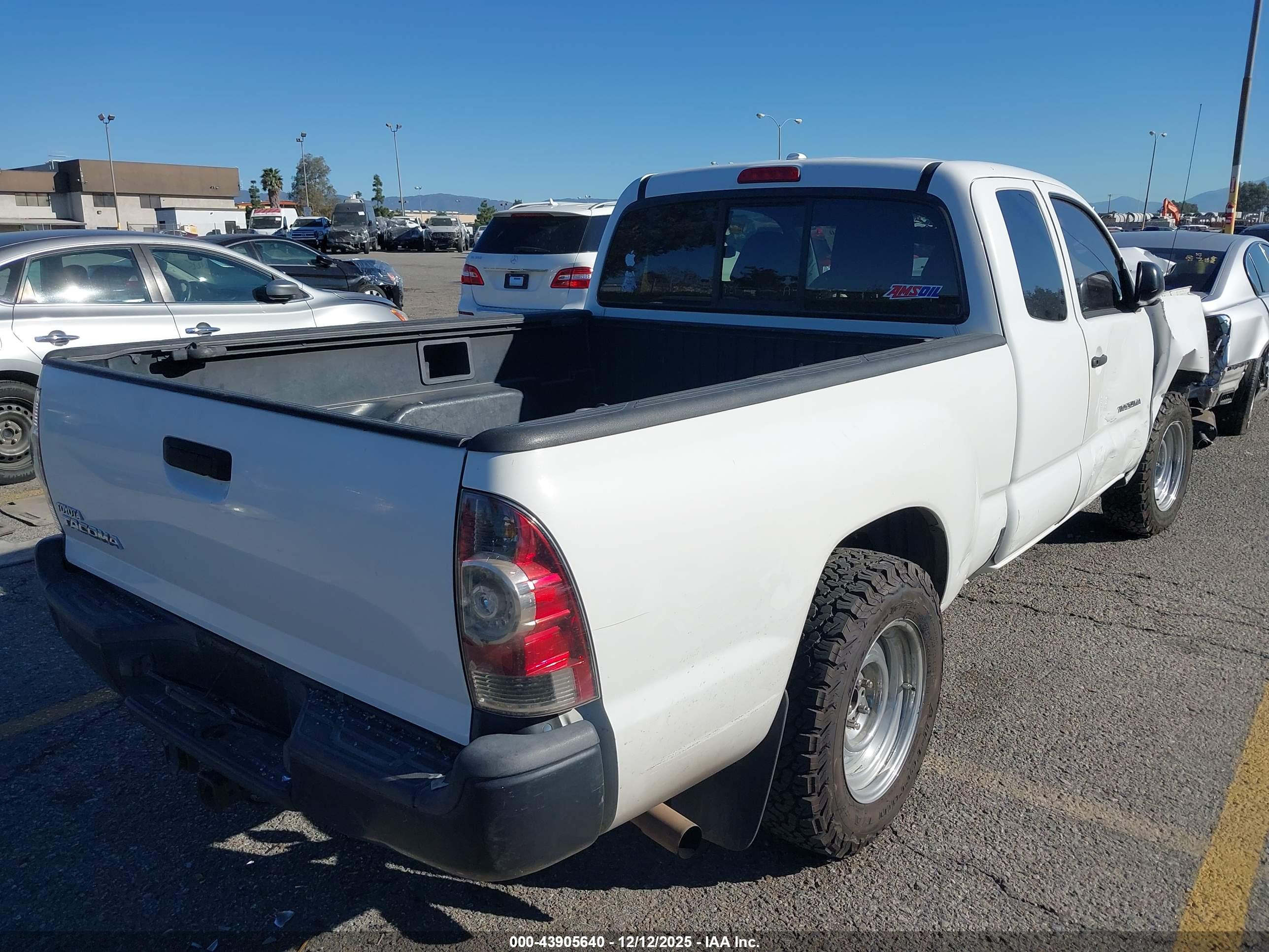 TOYOTA TACOMA image 4