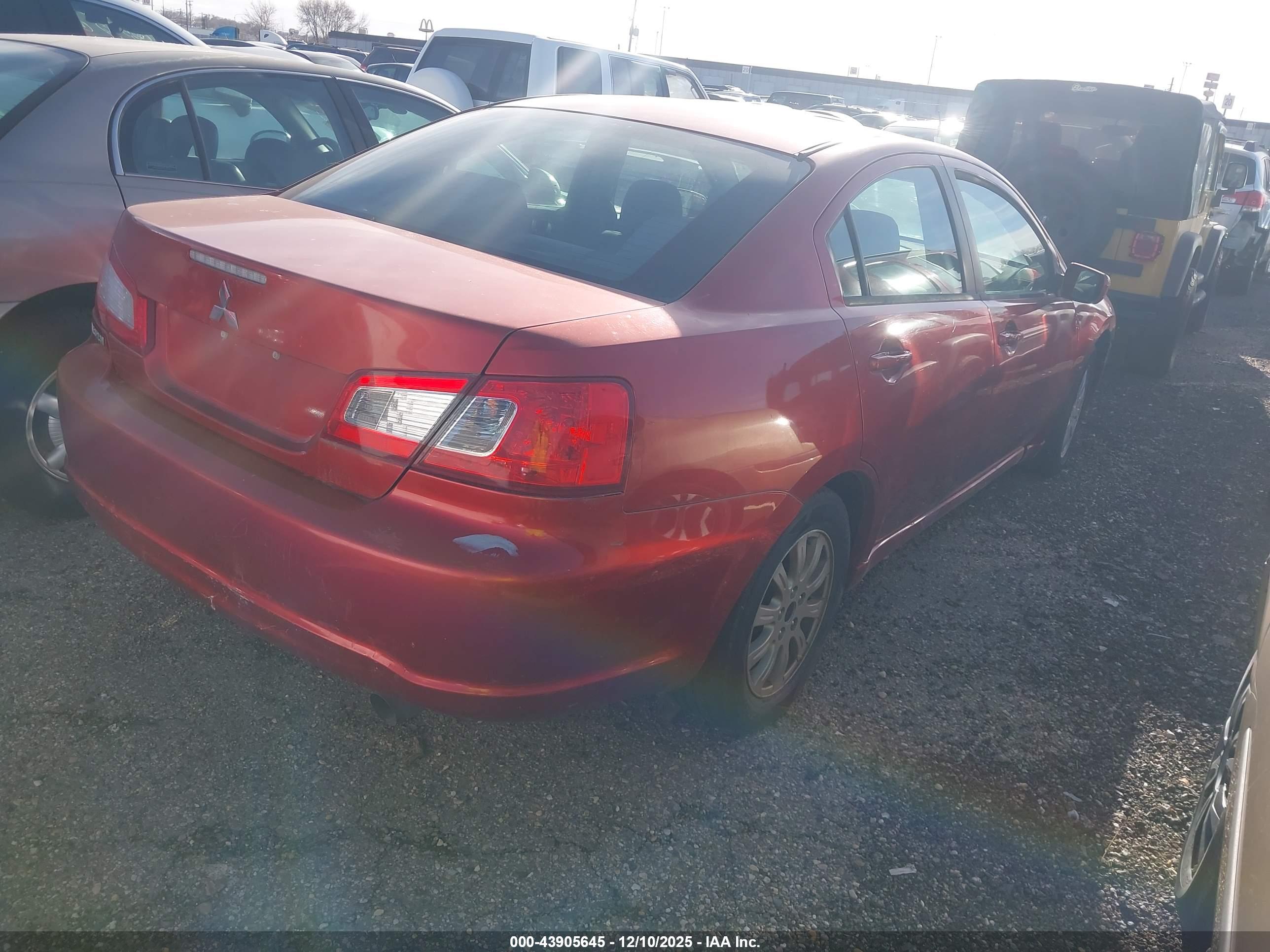 MITSUBISHI GALANT image 4