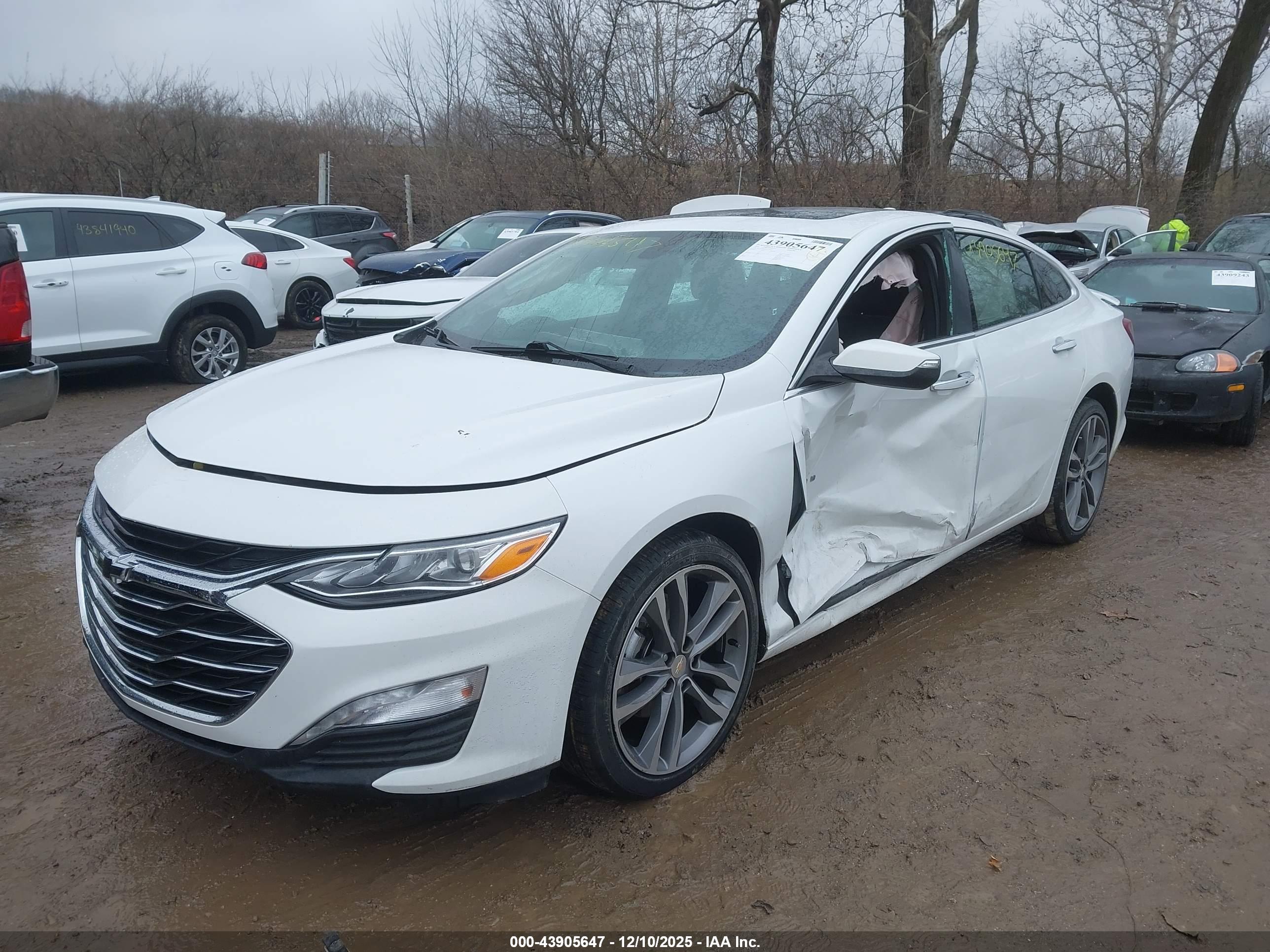 CHEVROLET MALIBU image 2