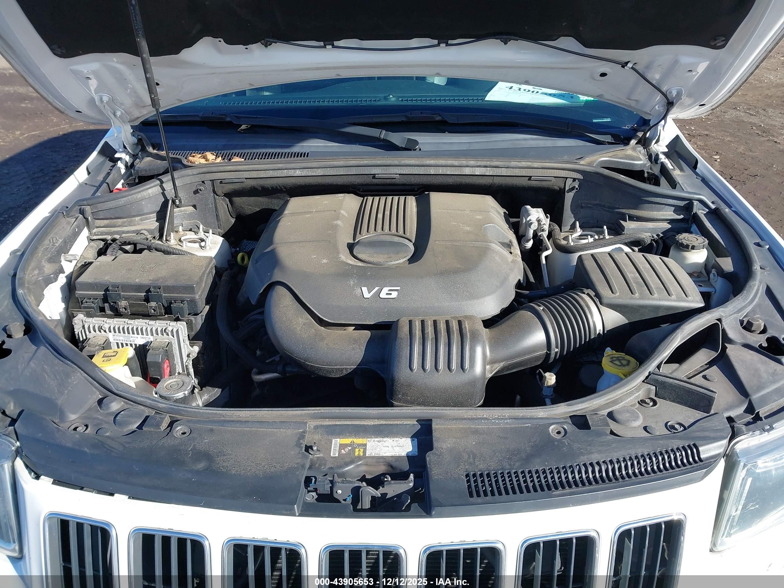 JEEP GRAND image 10