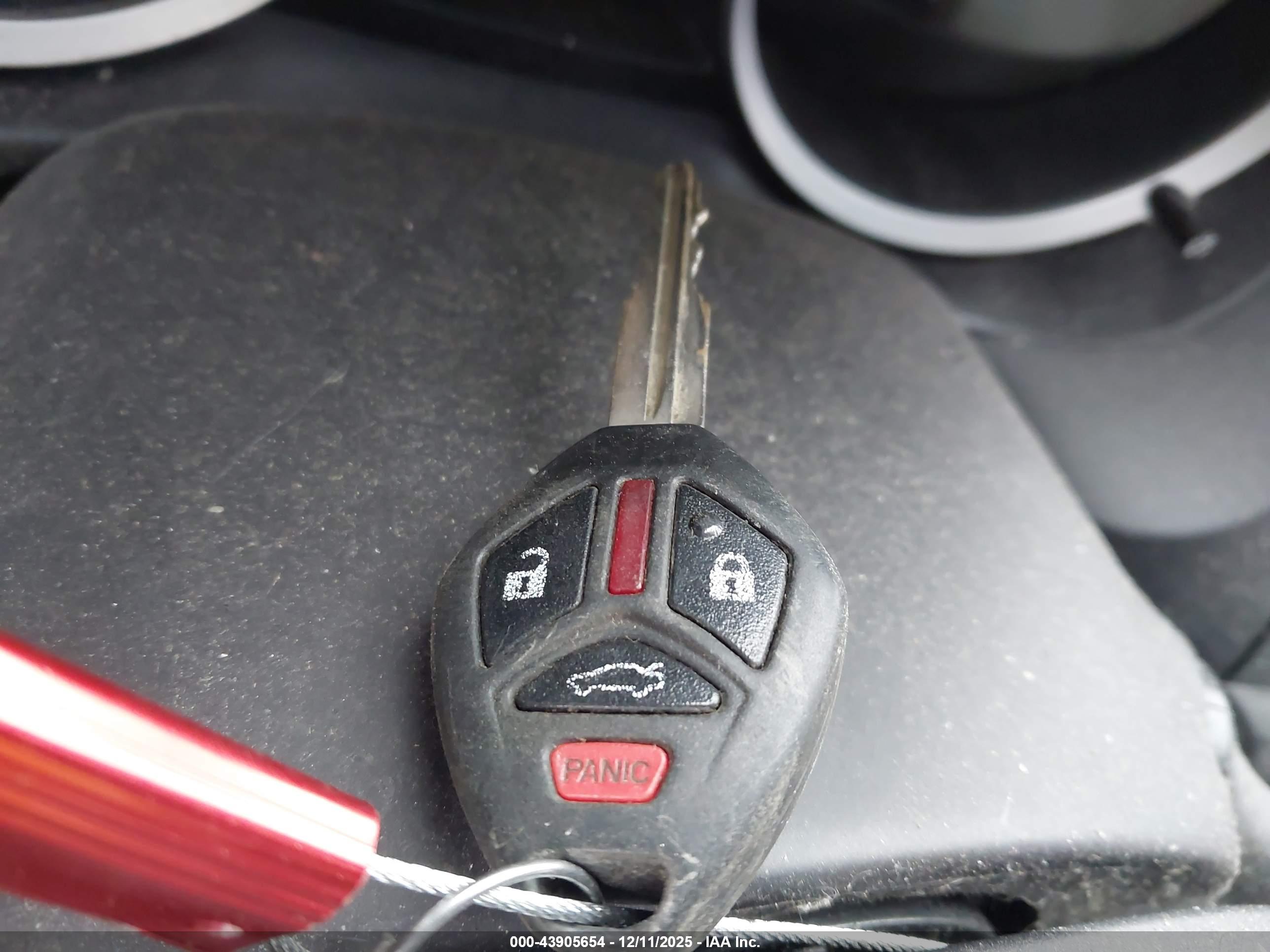 MITSUBISHI LANCER image 11