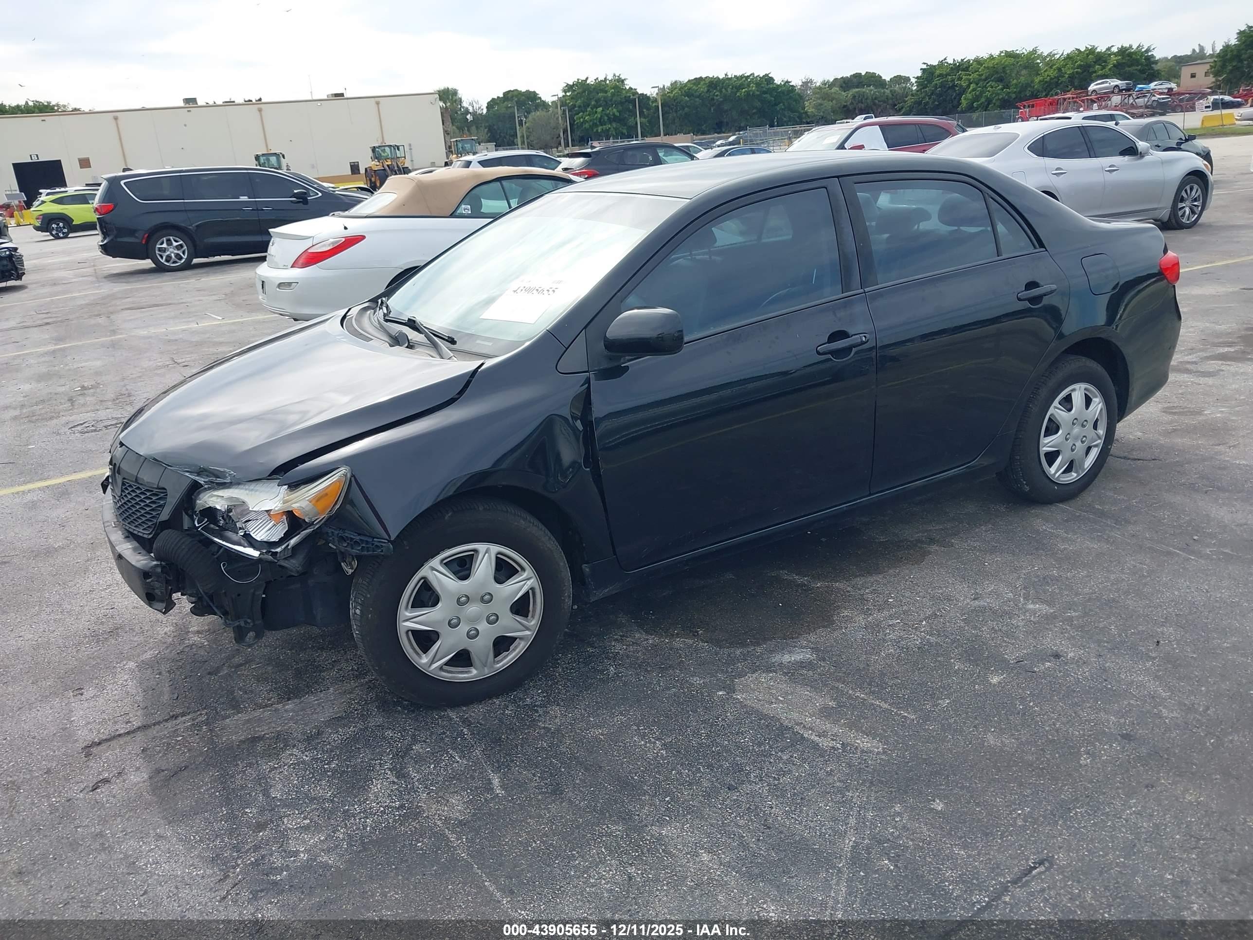 TOYOTA COROLLA image 2