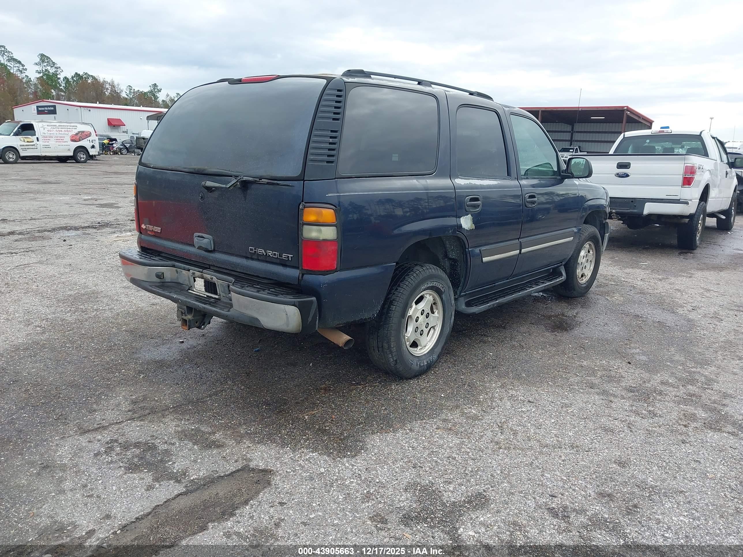 CHEVROLET TAHOE image 4