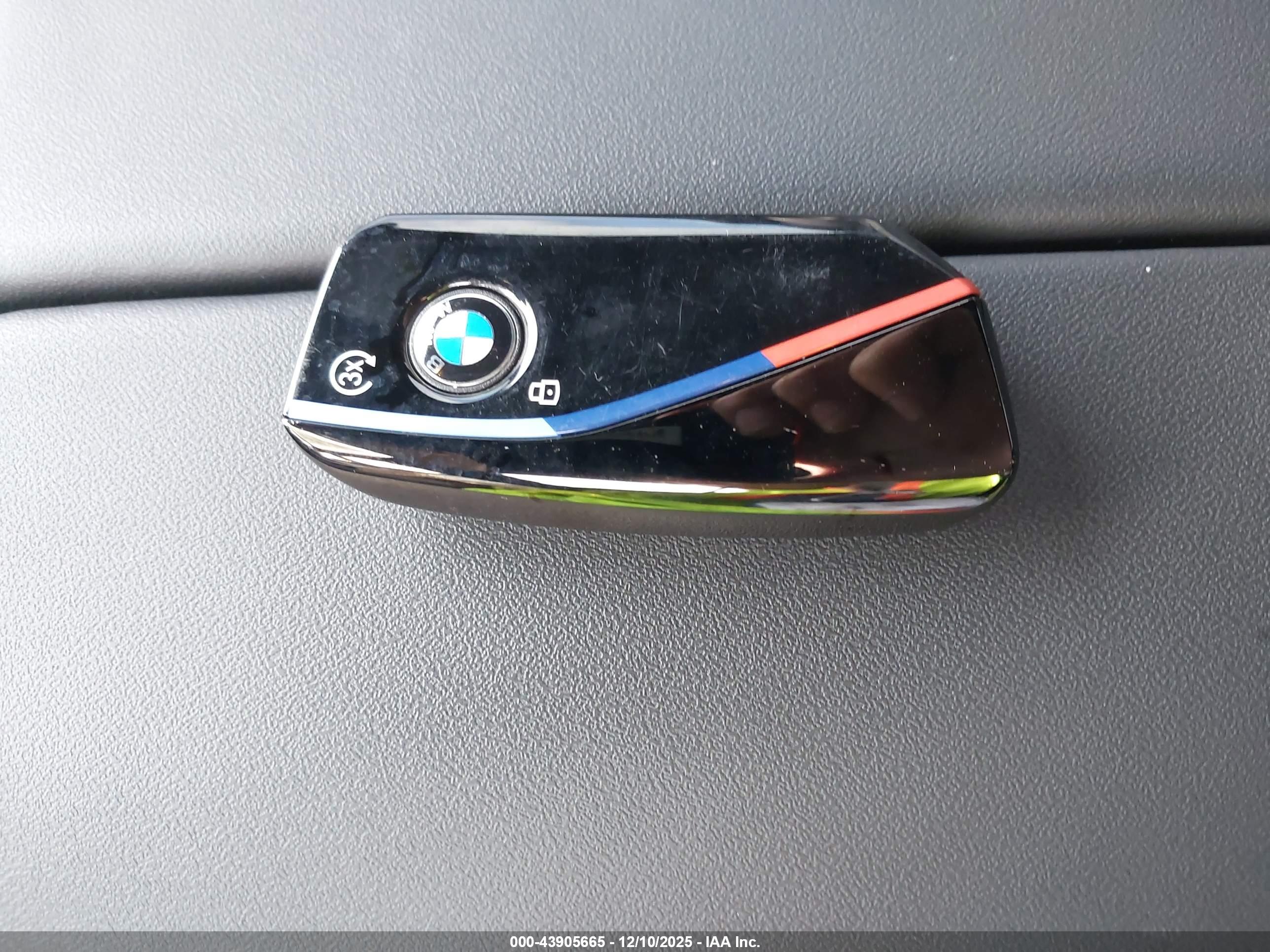 BMW I5 image 11