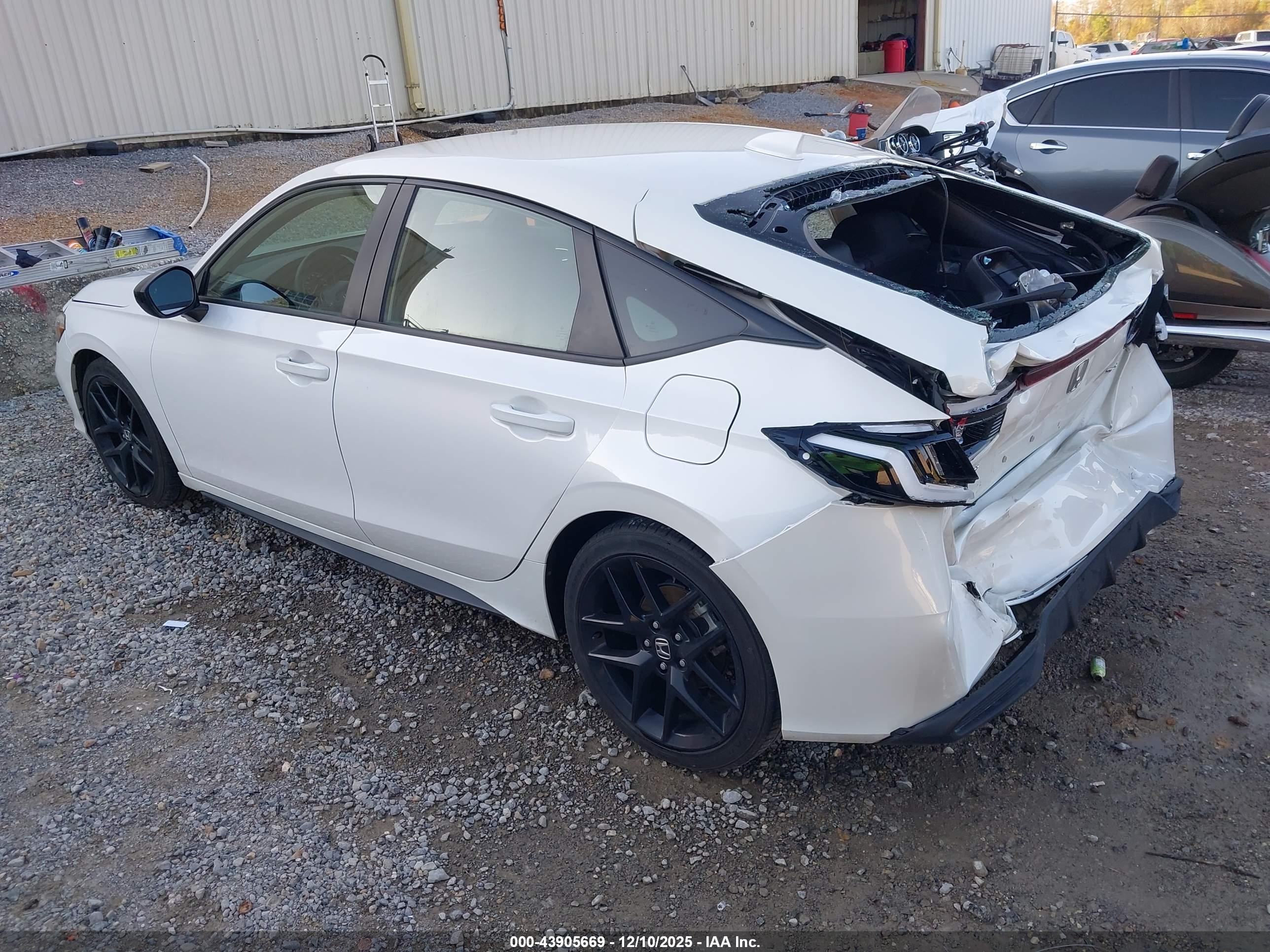 HONDA CIVIC image 3