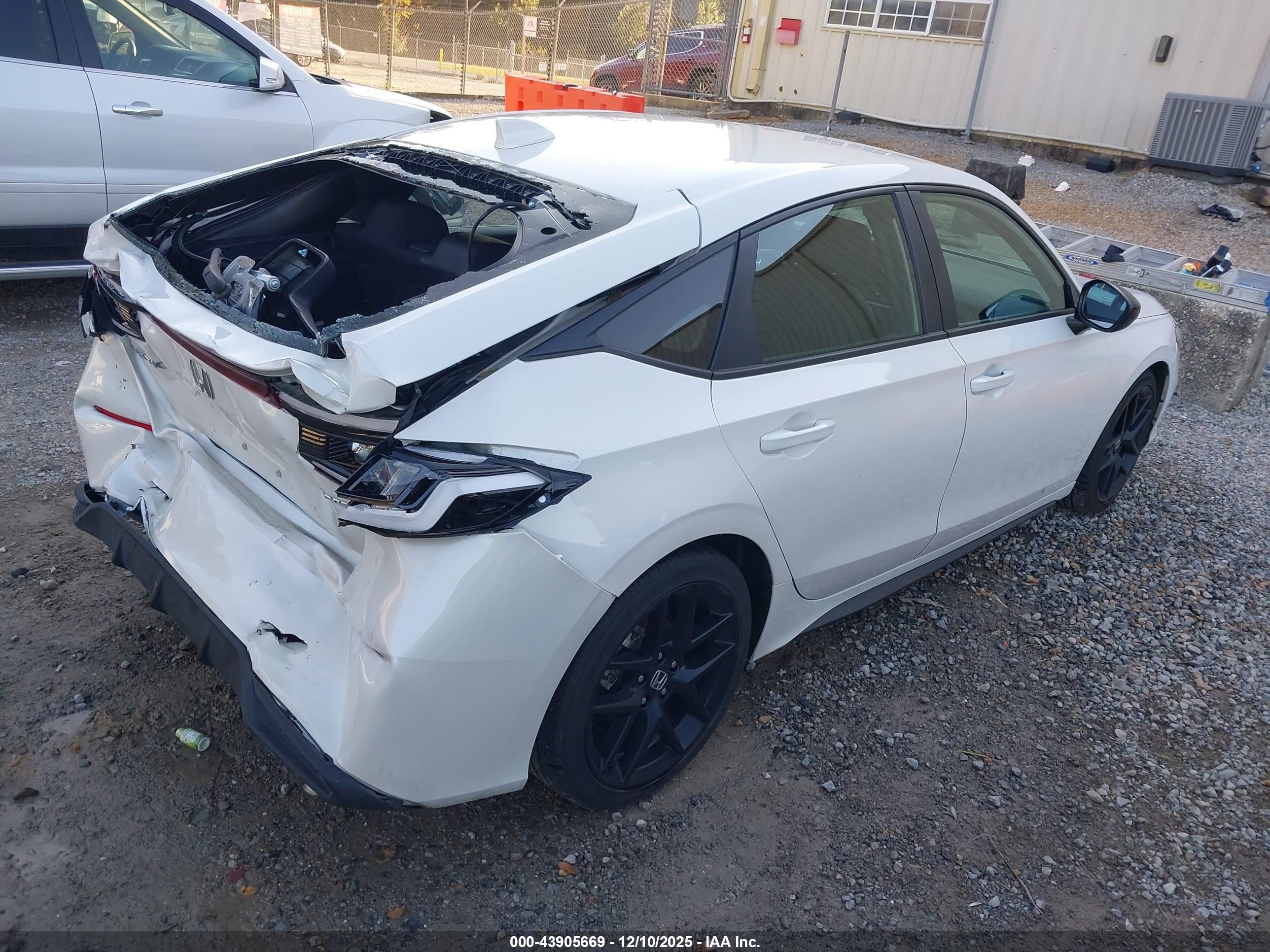 HONDA CIVIC image 4