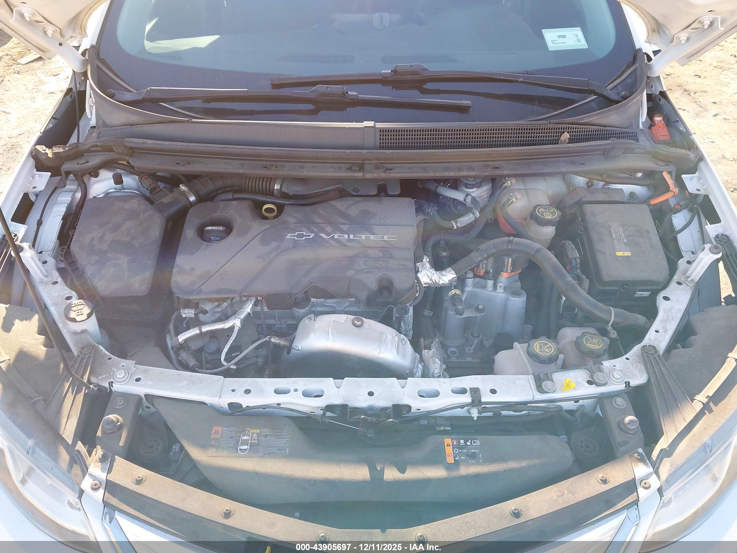 CHEVROLET VOLT image 10