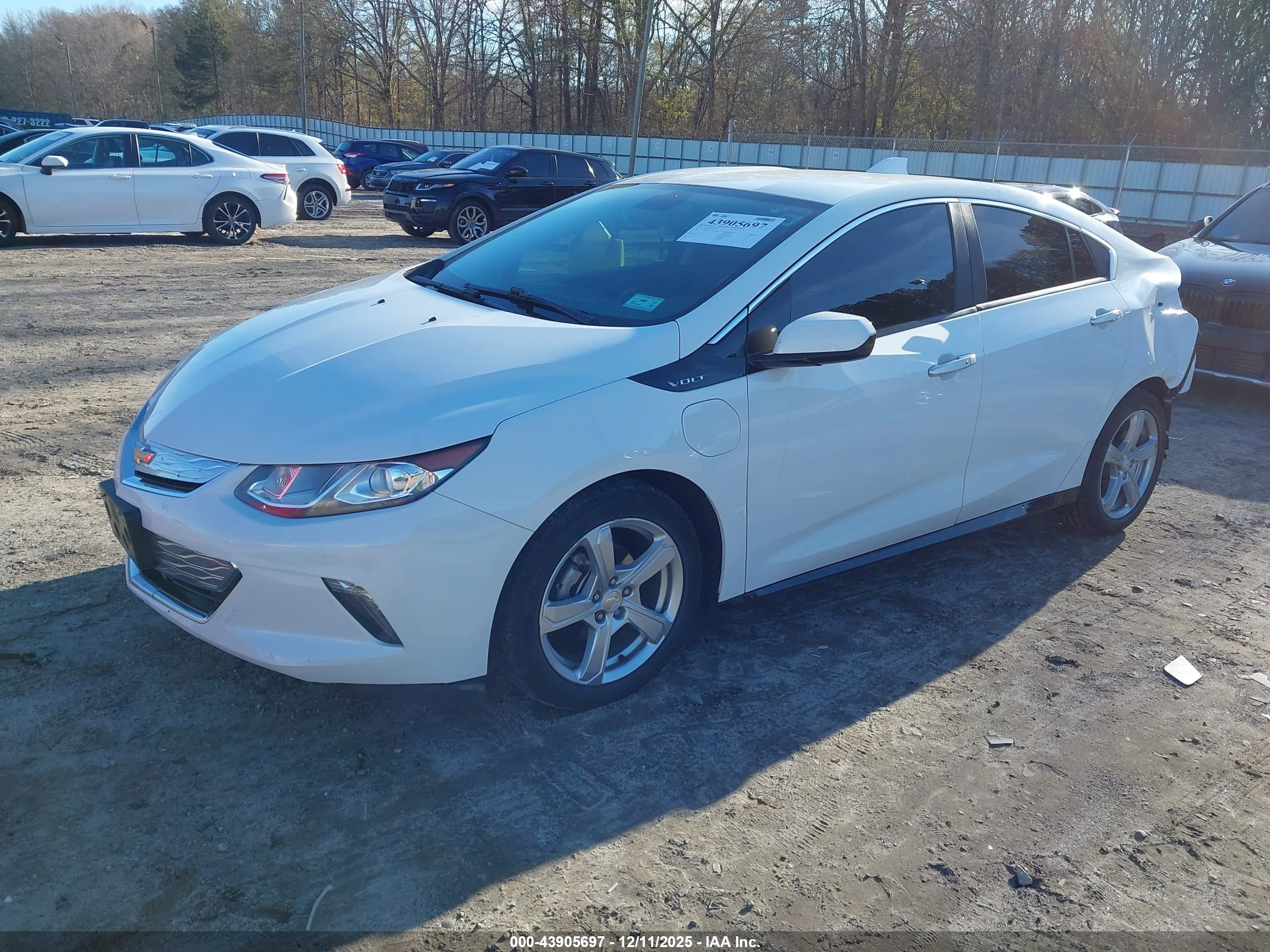 CHEVROLET VOLT image 2