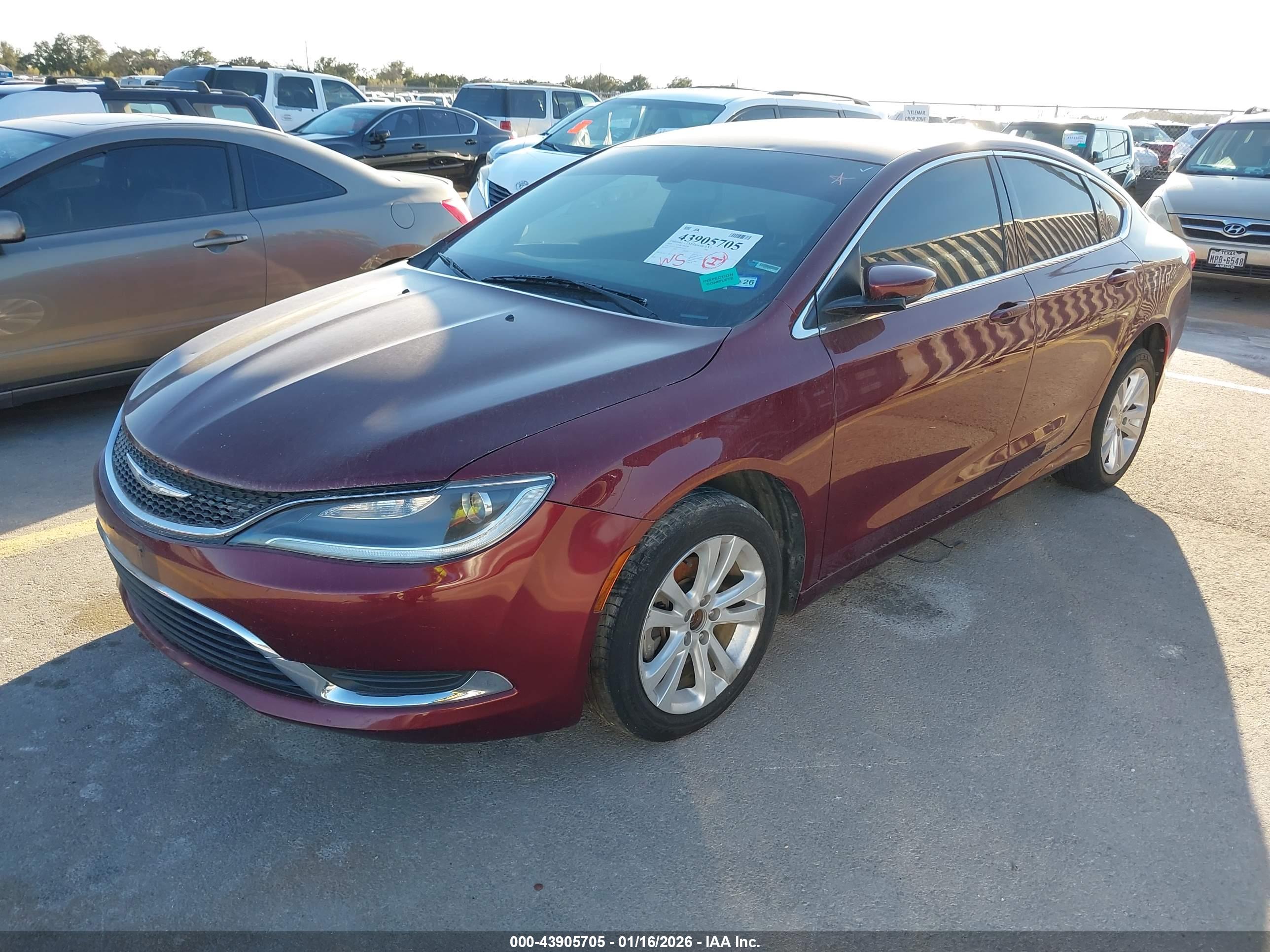 CHRYSLER 200 image 2