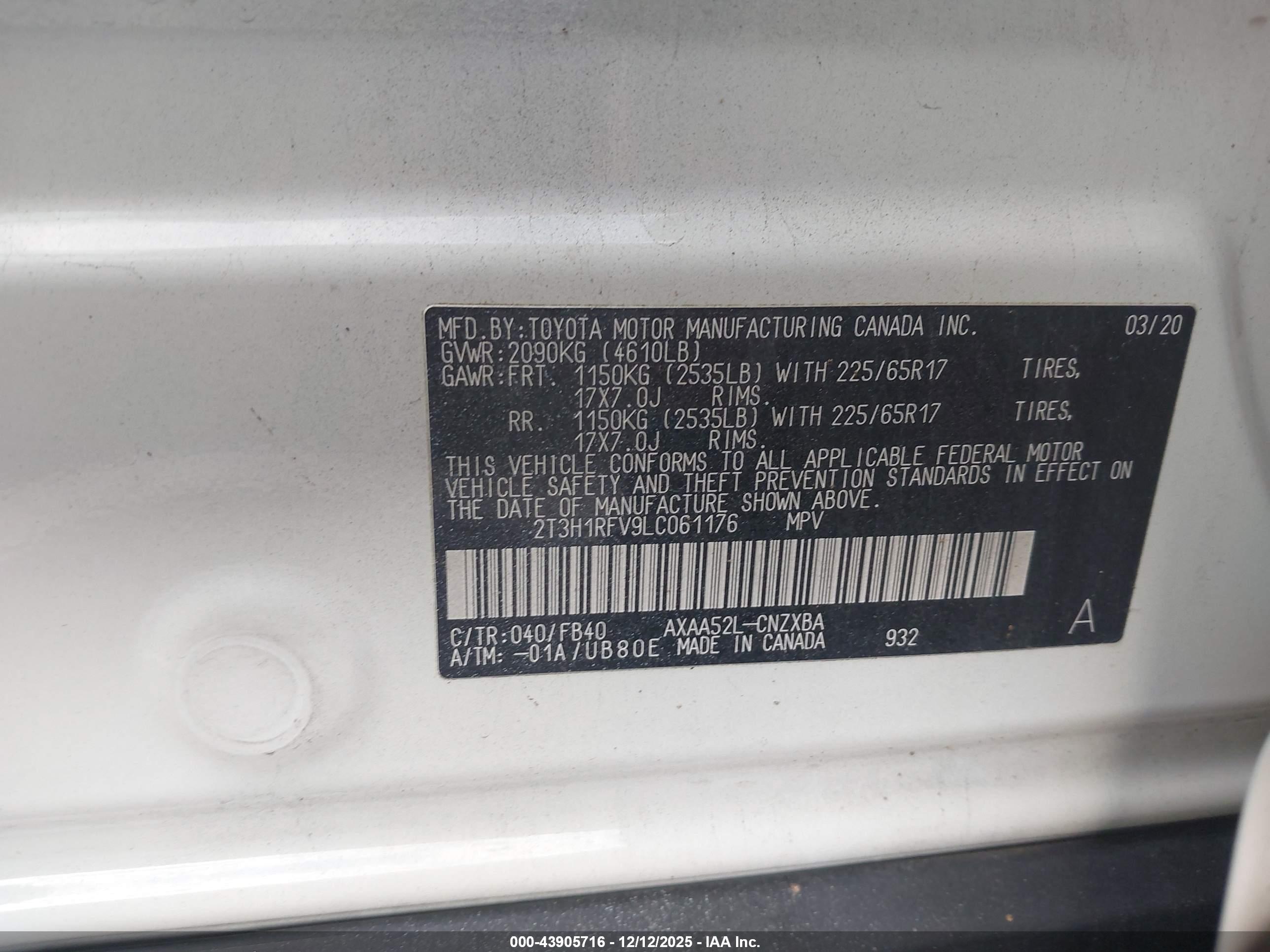 TOYOTA RAV4 image 9