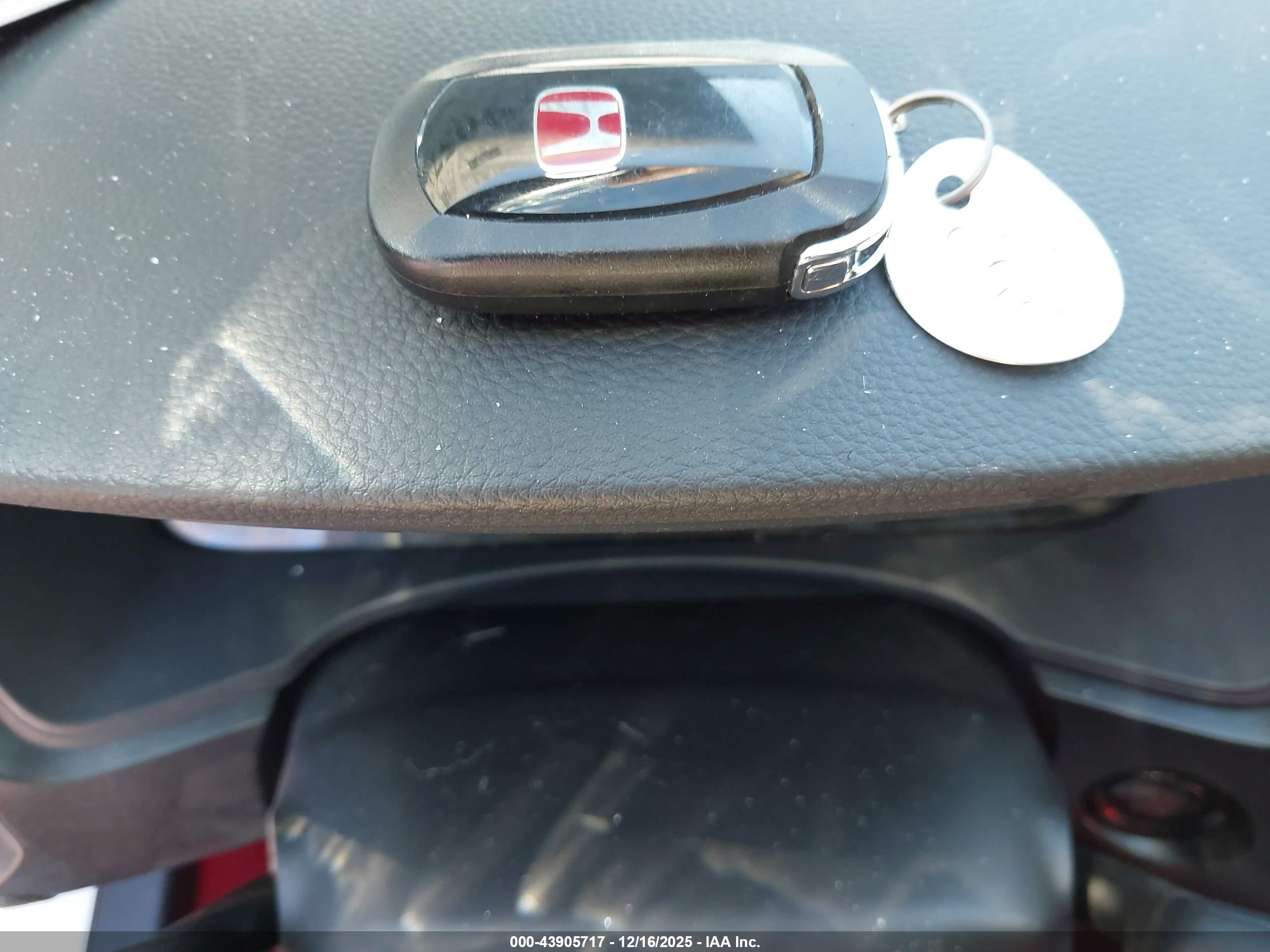 HONDA CIVIC image 11