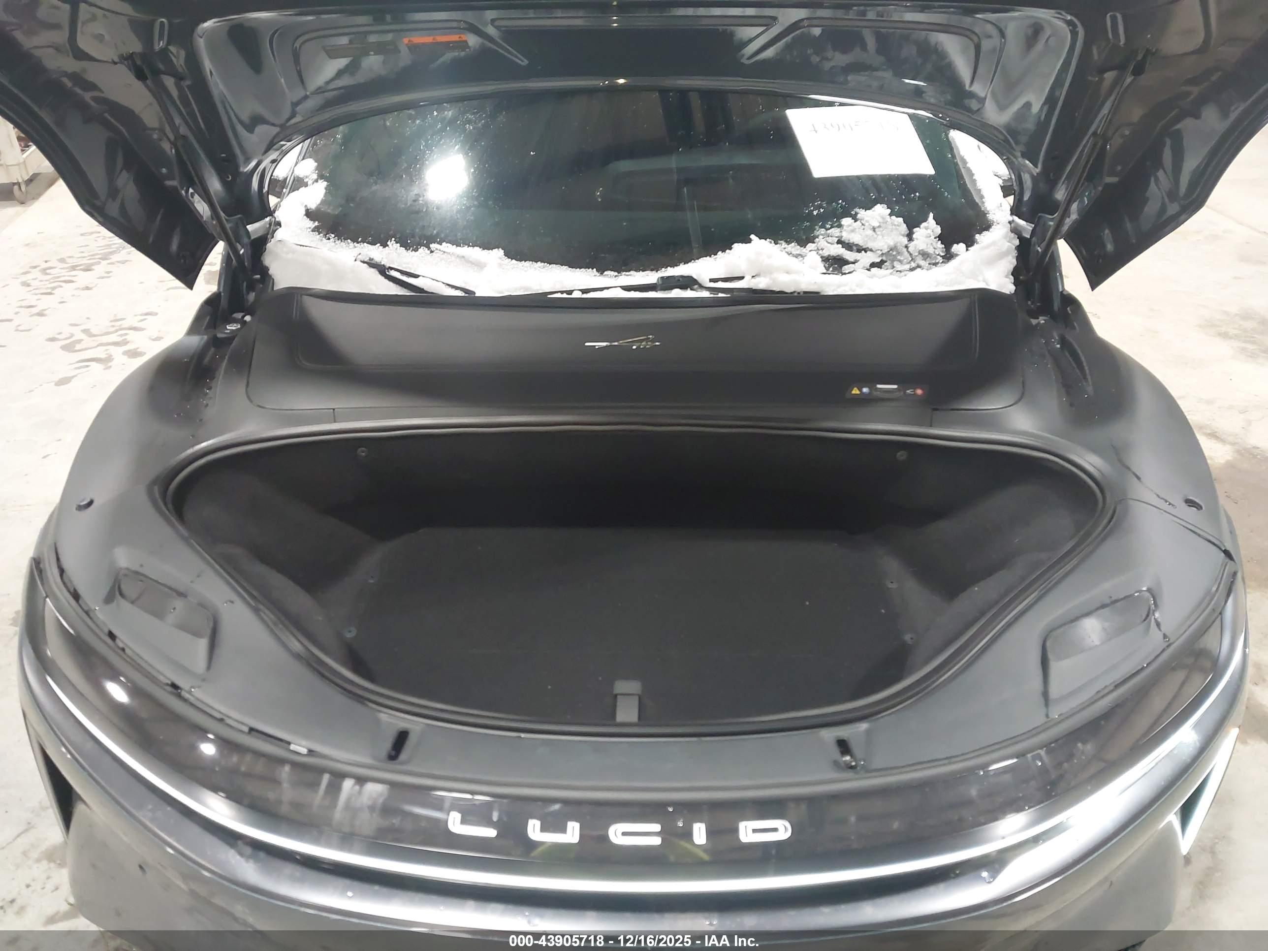 LUCID AIR image 10