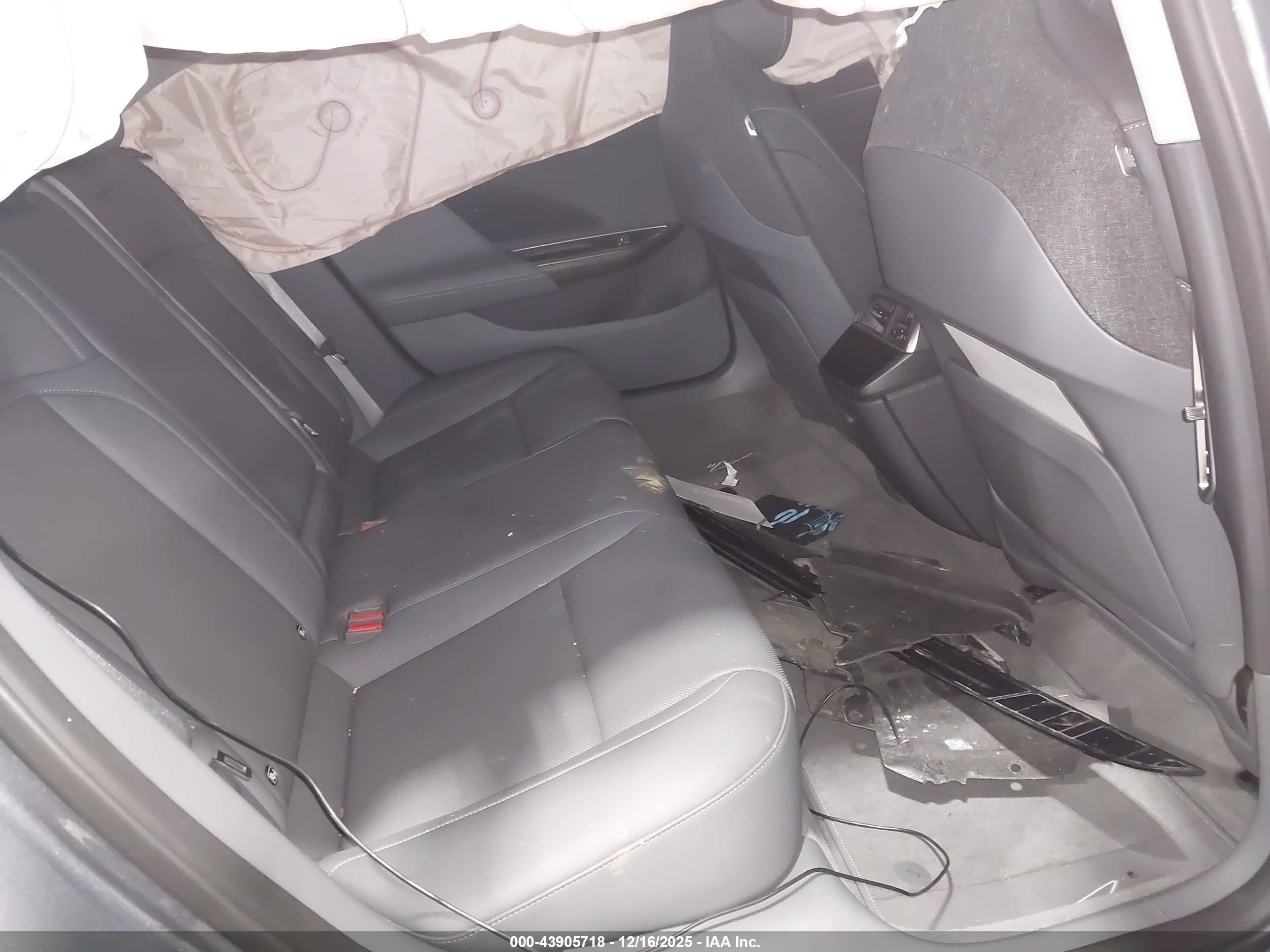 LUCID AIR image 8