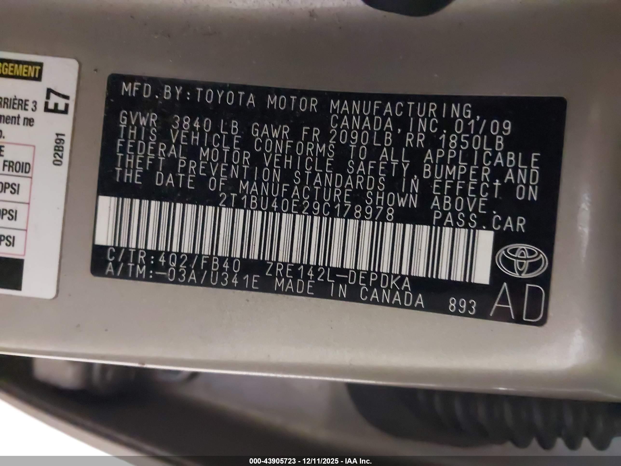 TOYOTA COROLLA image 9
