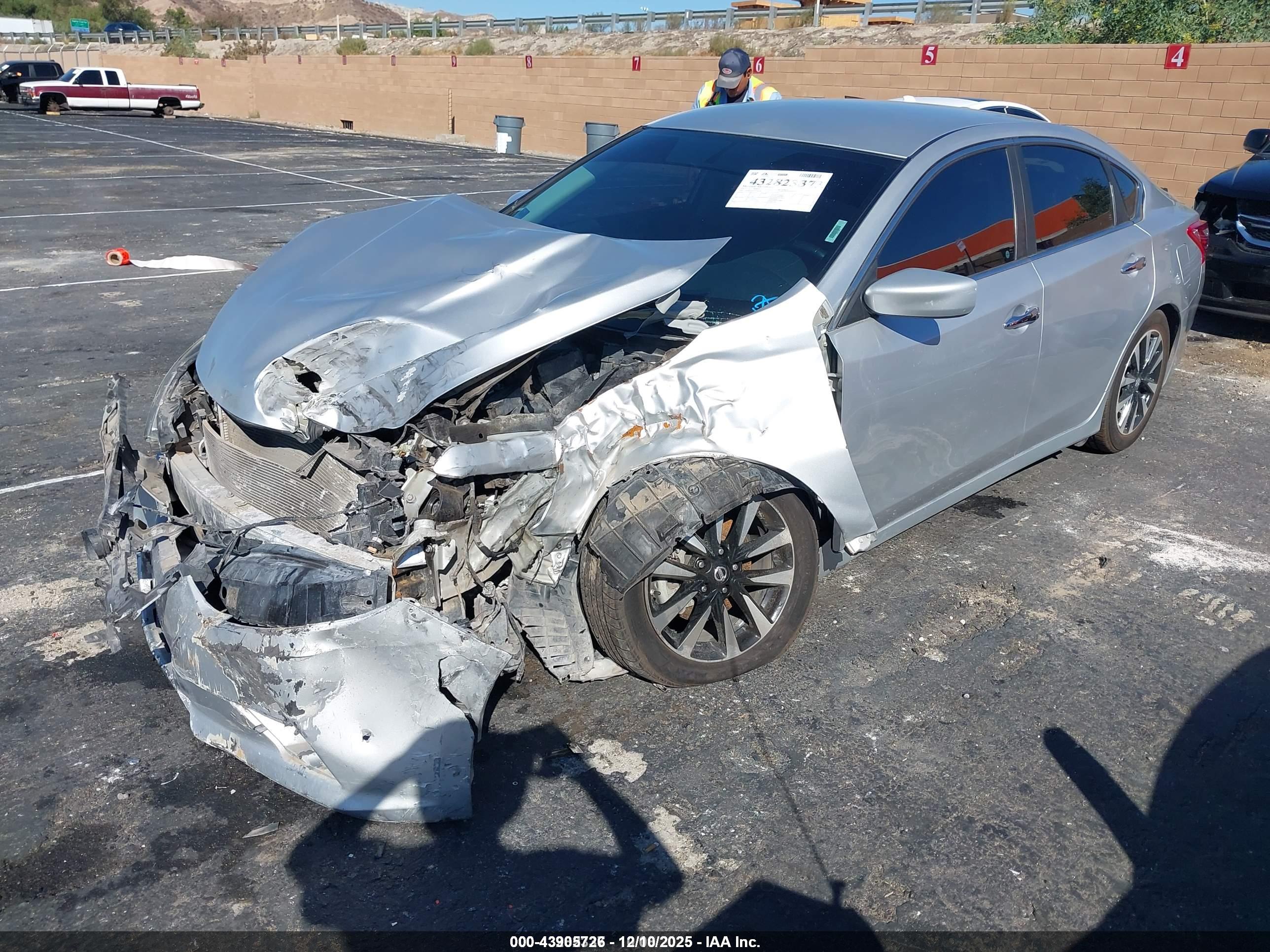 NISSAN ALTIMA image 2
