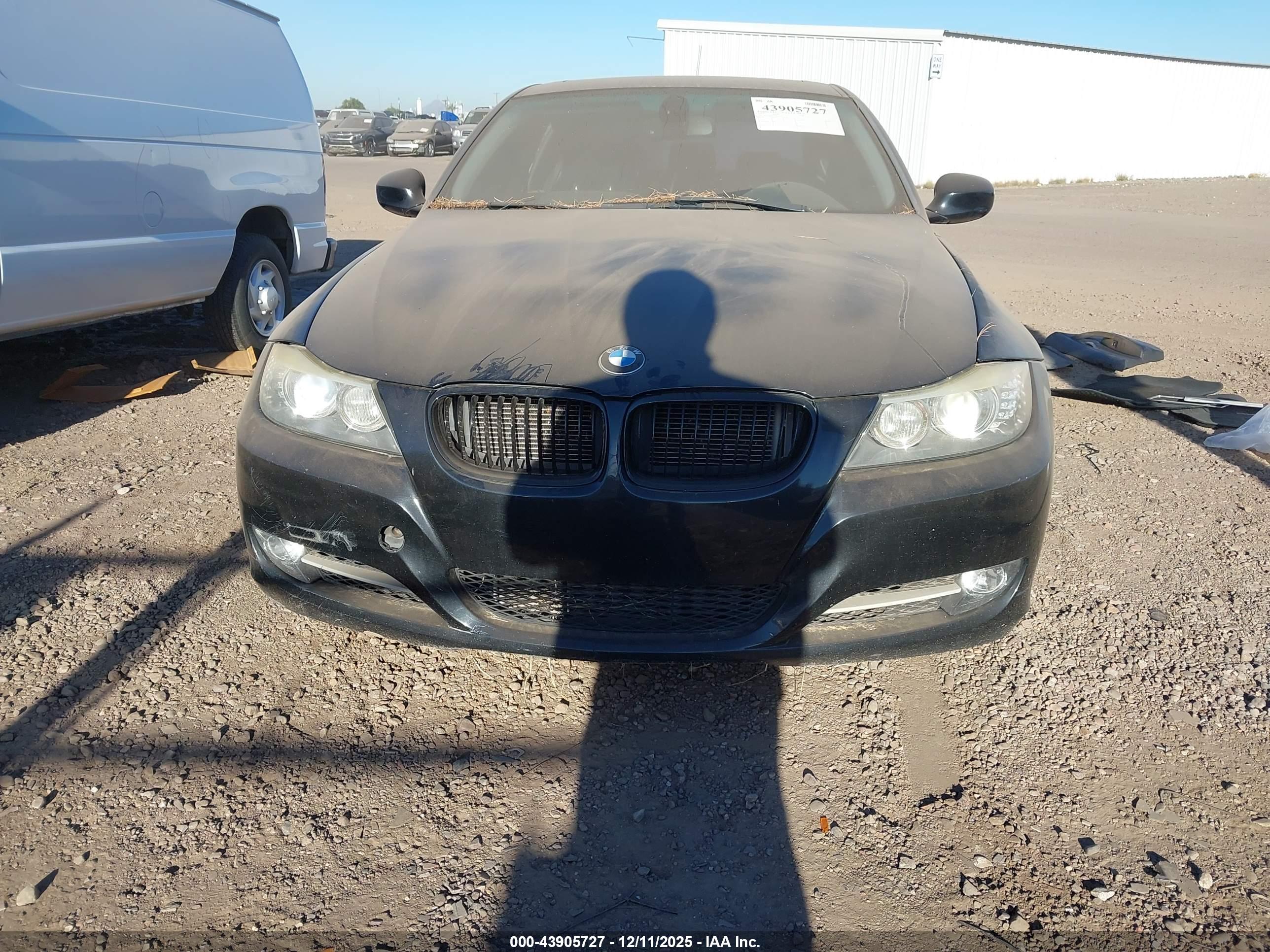 BMW 335I image 6