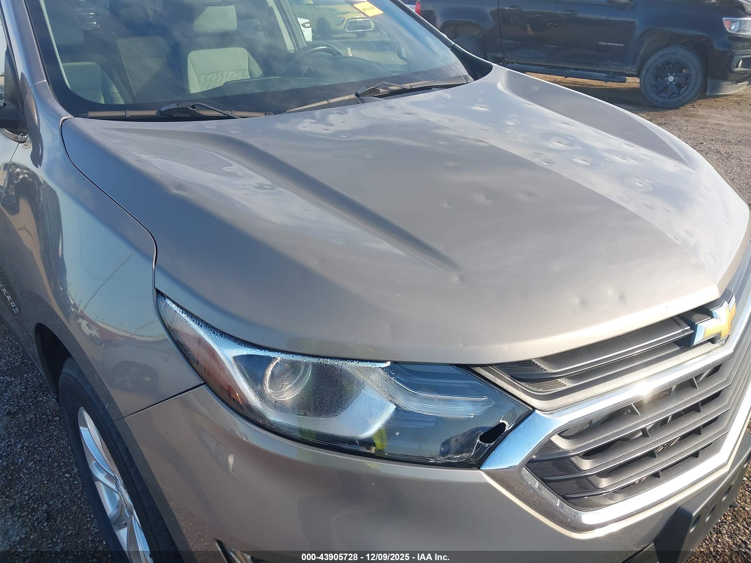 CHEVROLET EQUINOX image 6