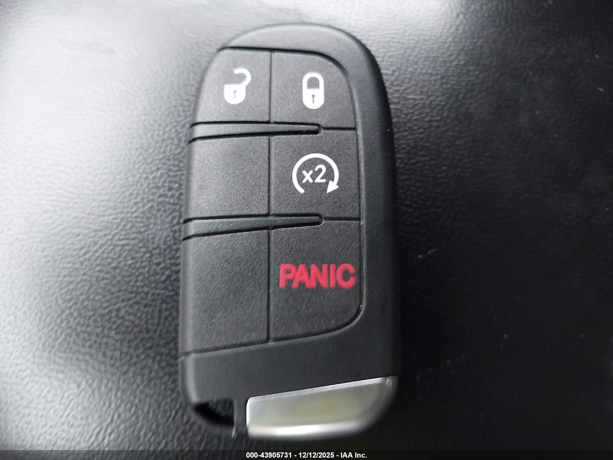 DODGE JOURNEY image 11