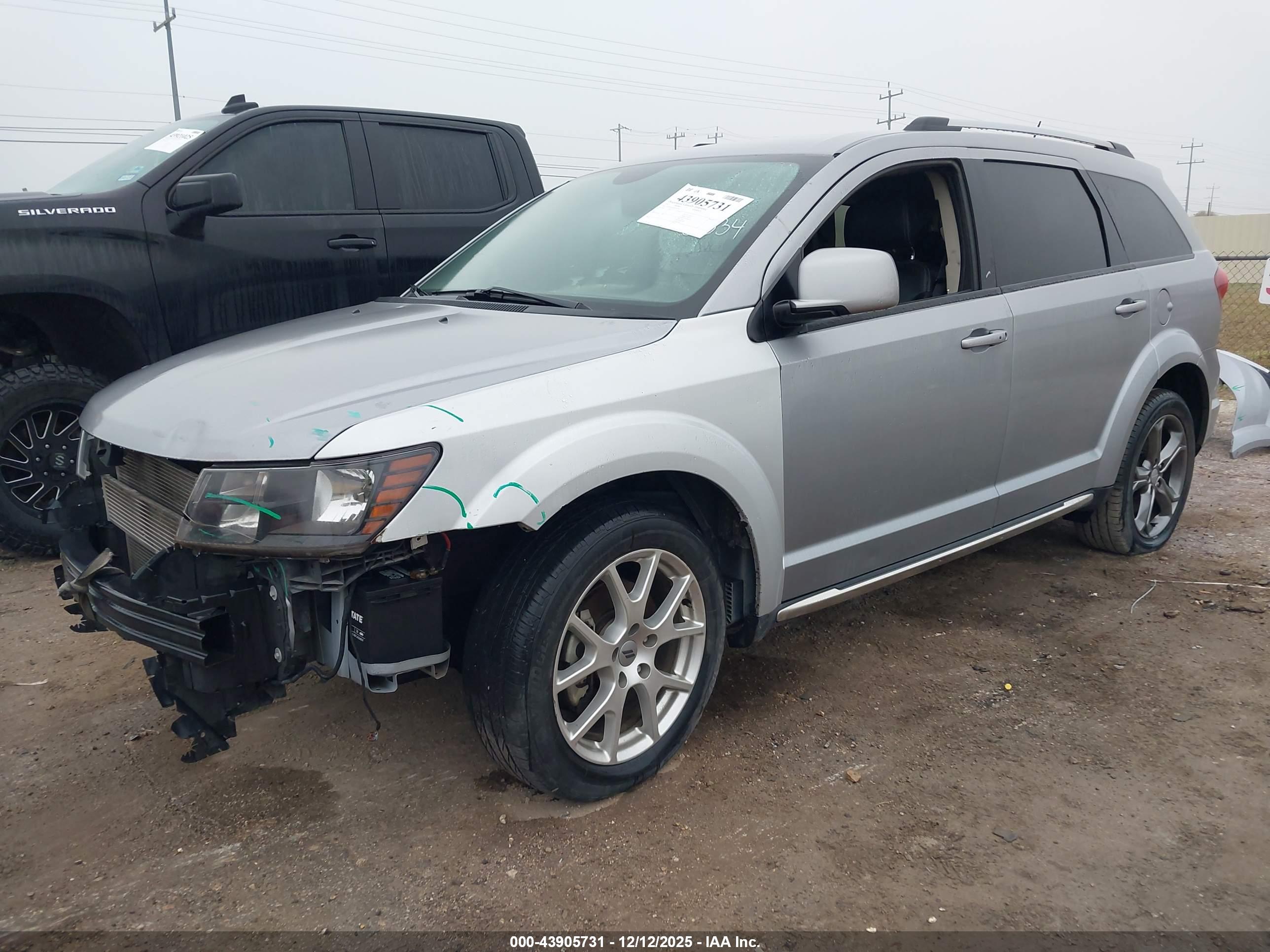 DODGE JOURNEY image 2